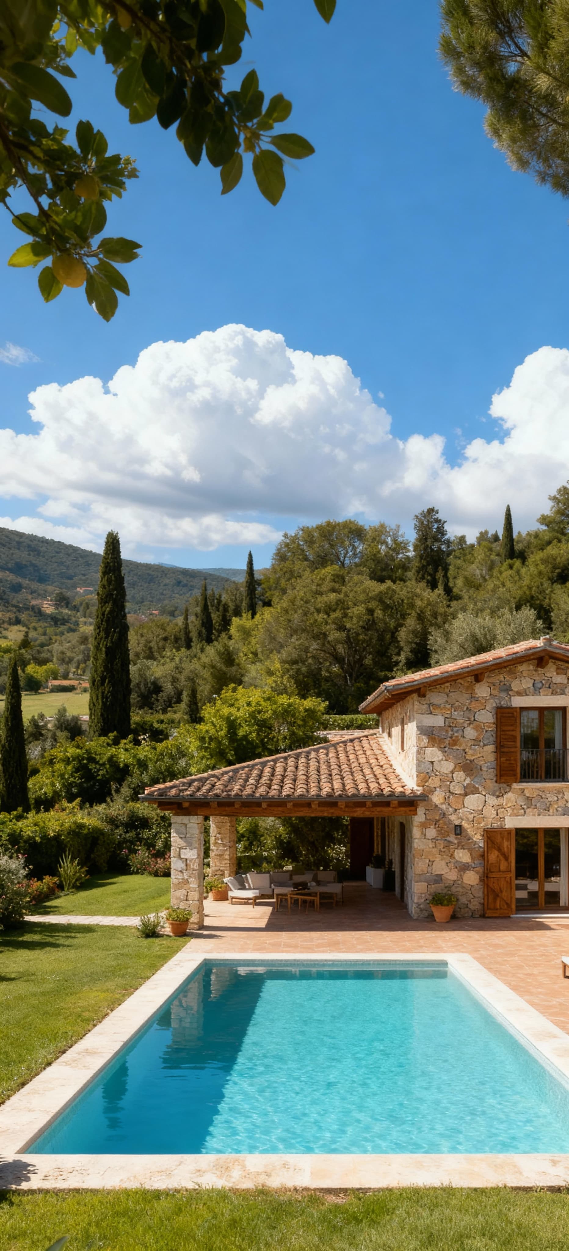 Elegant villas for sale in Pisa, showcasing stunning architecture and picturesque views of the historic city and surrounding landscape.