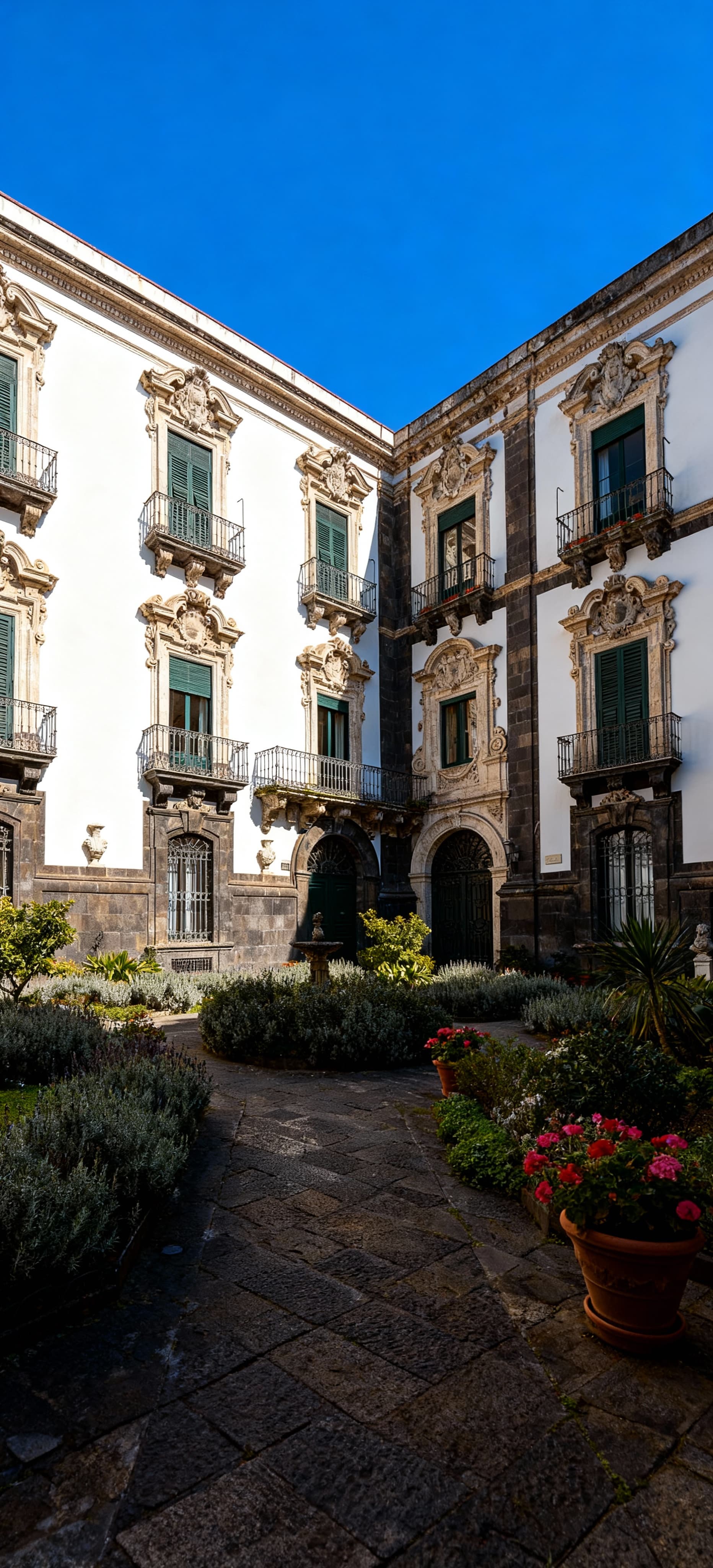 Luxury villas for sale in Caltanissetta, Sicily, showcasing stunning landscapes and rich architectural heritage.