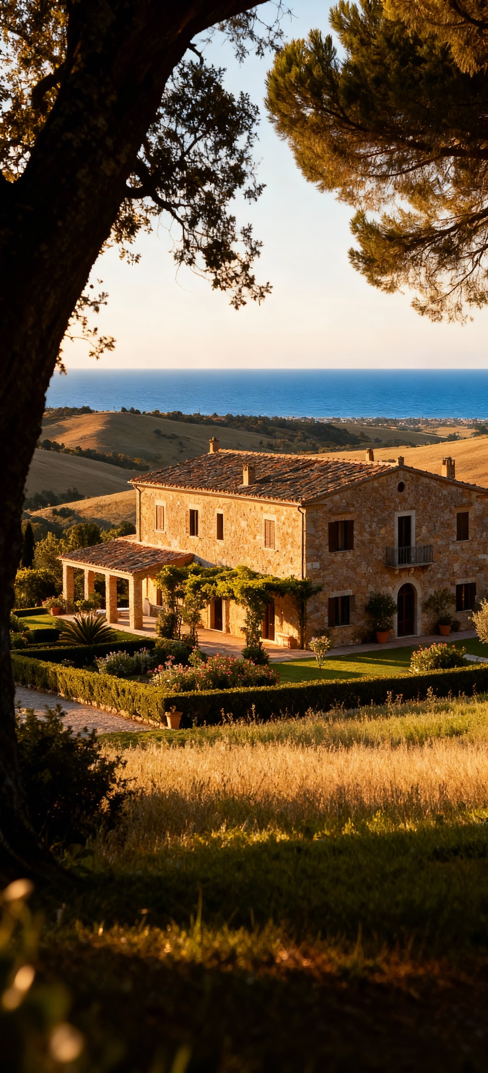 Luxury villas and historic buildings for sale in Grosseto, overlooking the stunning Tuscan coastline and Mediterranean sea.
