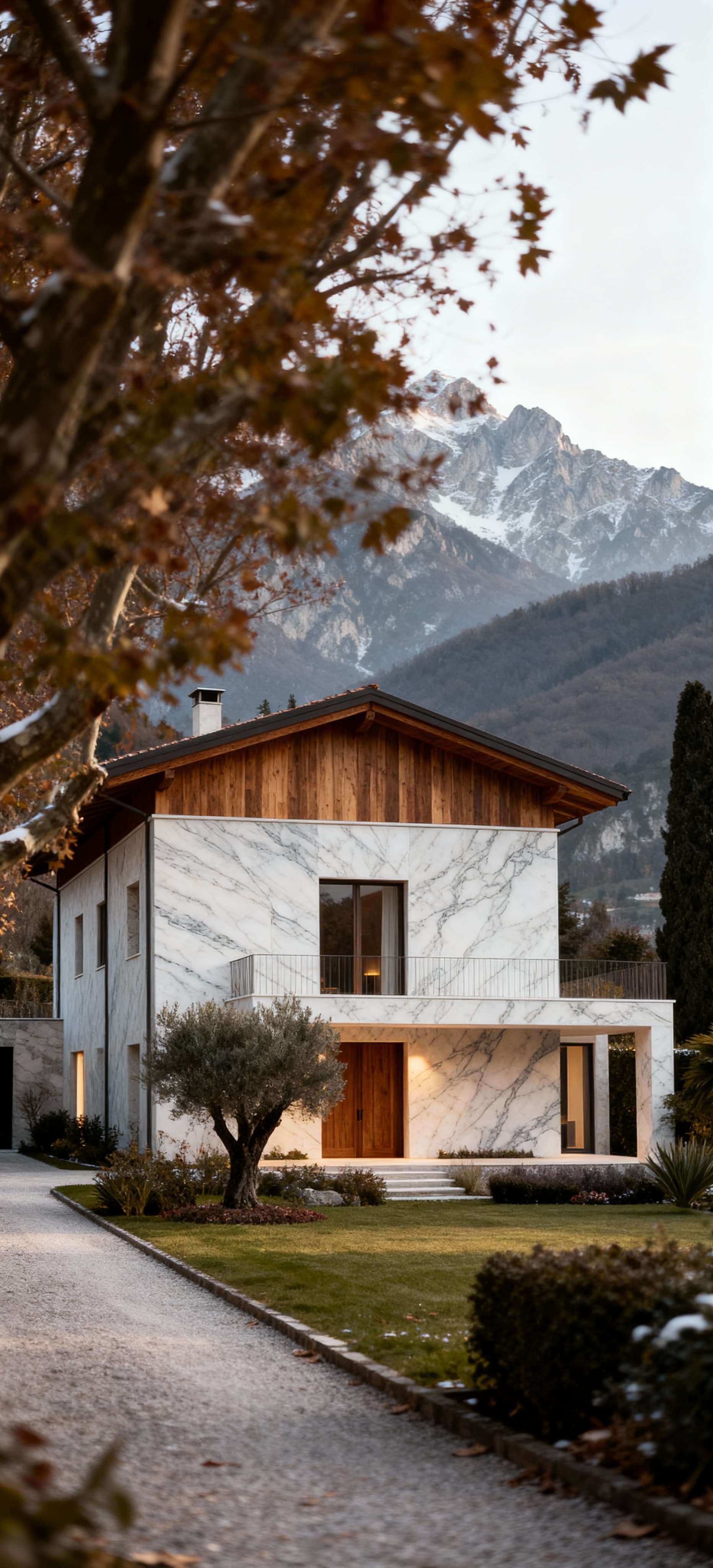 Independent houses for sale in Massa-Carrara, showcasing beautiful Tuscan landscapes with sea and mountain views.