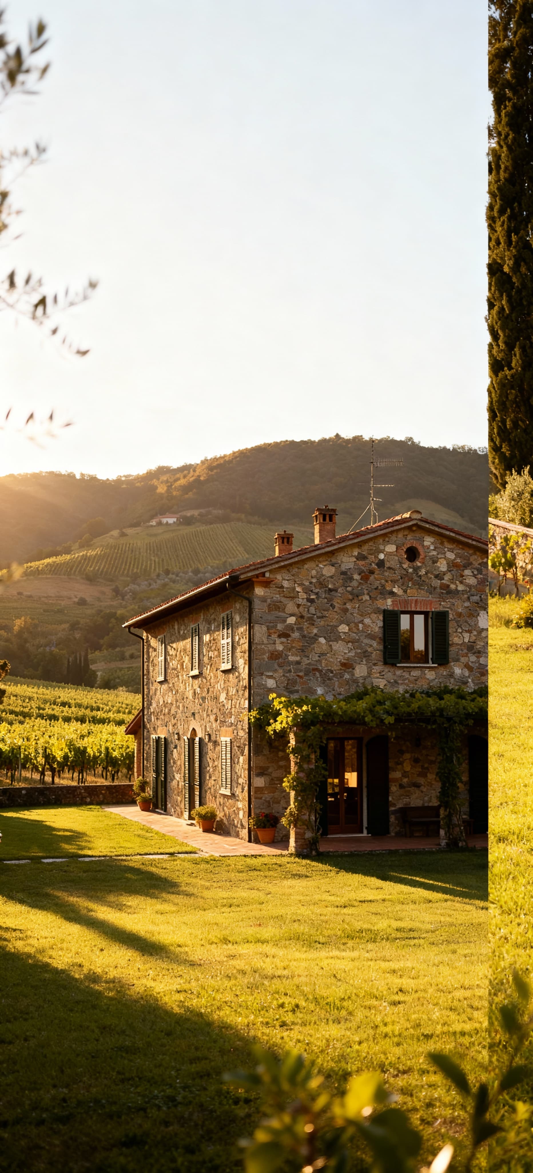 Elegant apartments for sale in Massa-Carrara, Tuscany, surrounded by stunning landscapes and rich cultural heritage.