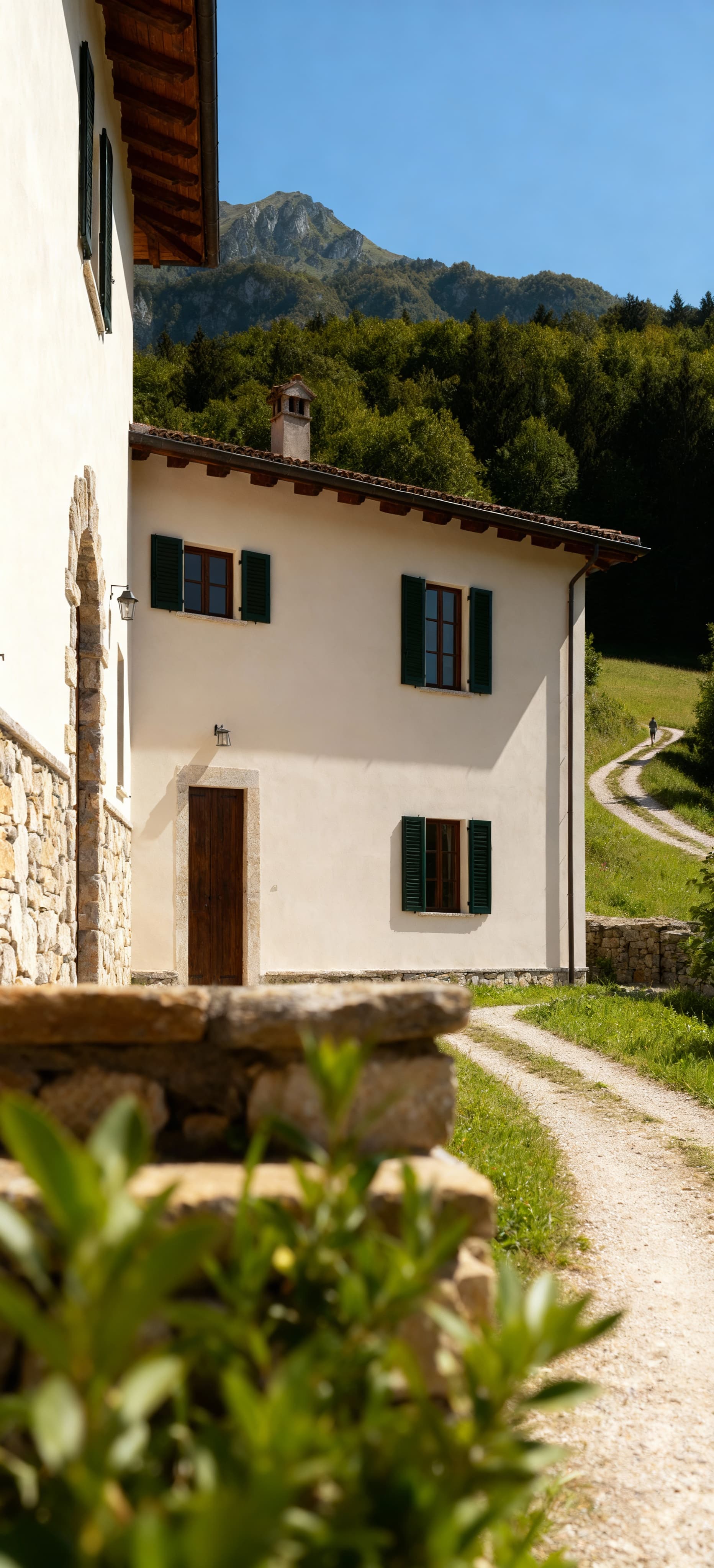Luxury properties for sale in Trento's Campagna, surrounded by stunning landscapes, elegant villas, and historic estates.