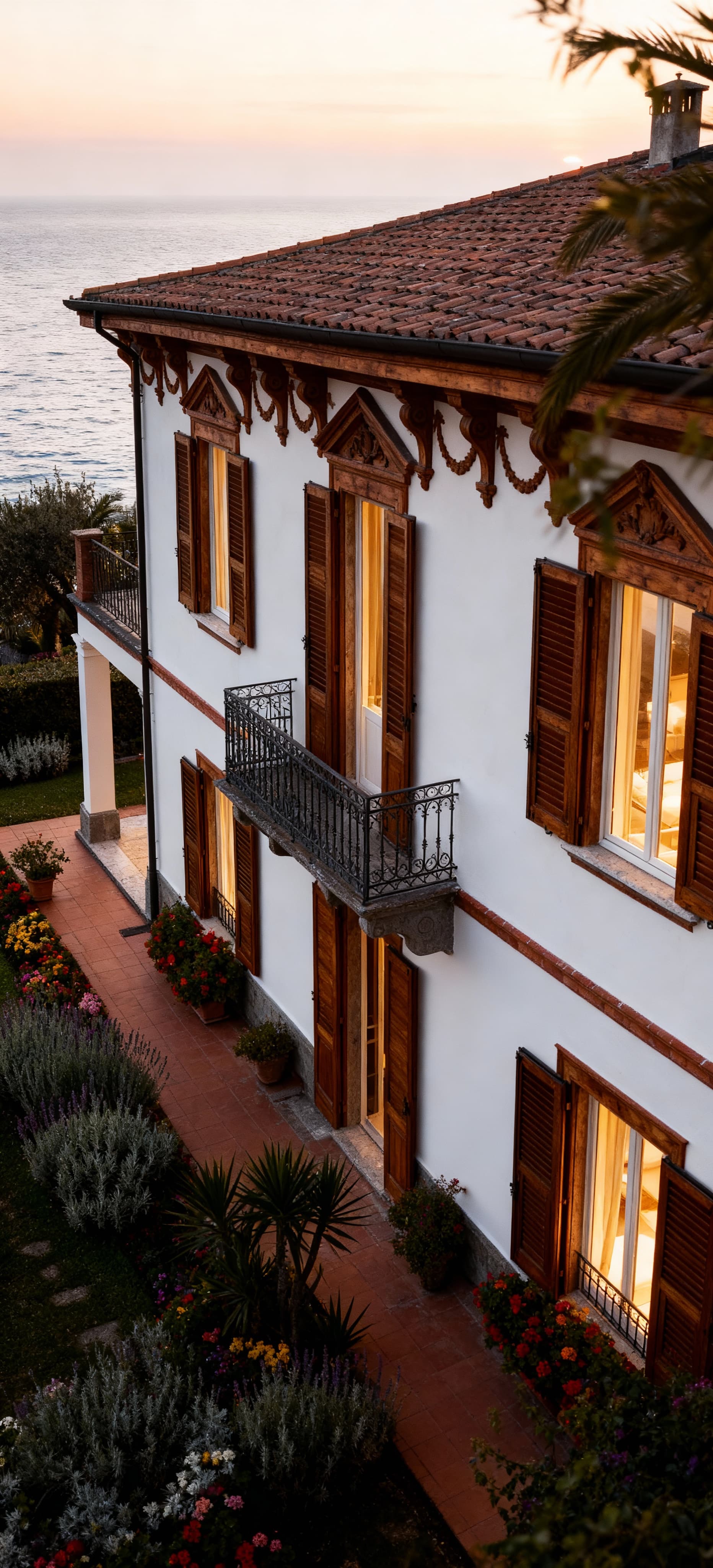 Elegant villas for sale in Genoa, featuring seaside views and lush hills, merging historic Ligurian architecture with modern design.