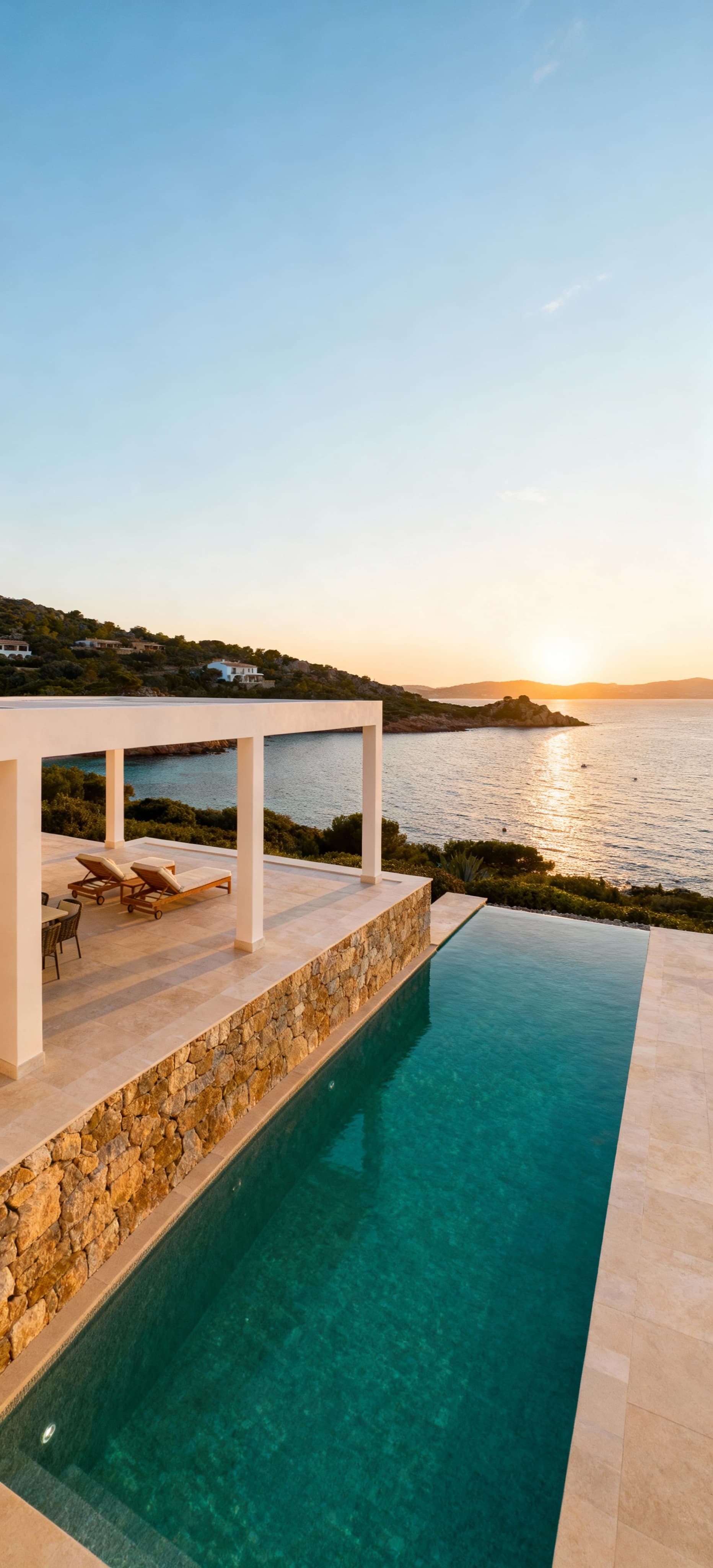 Elegant apartments for sale in Porto Cervo, featuring modern comforts and stunning views, close to beaches and the marina.