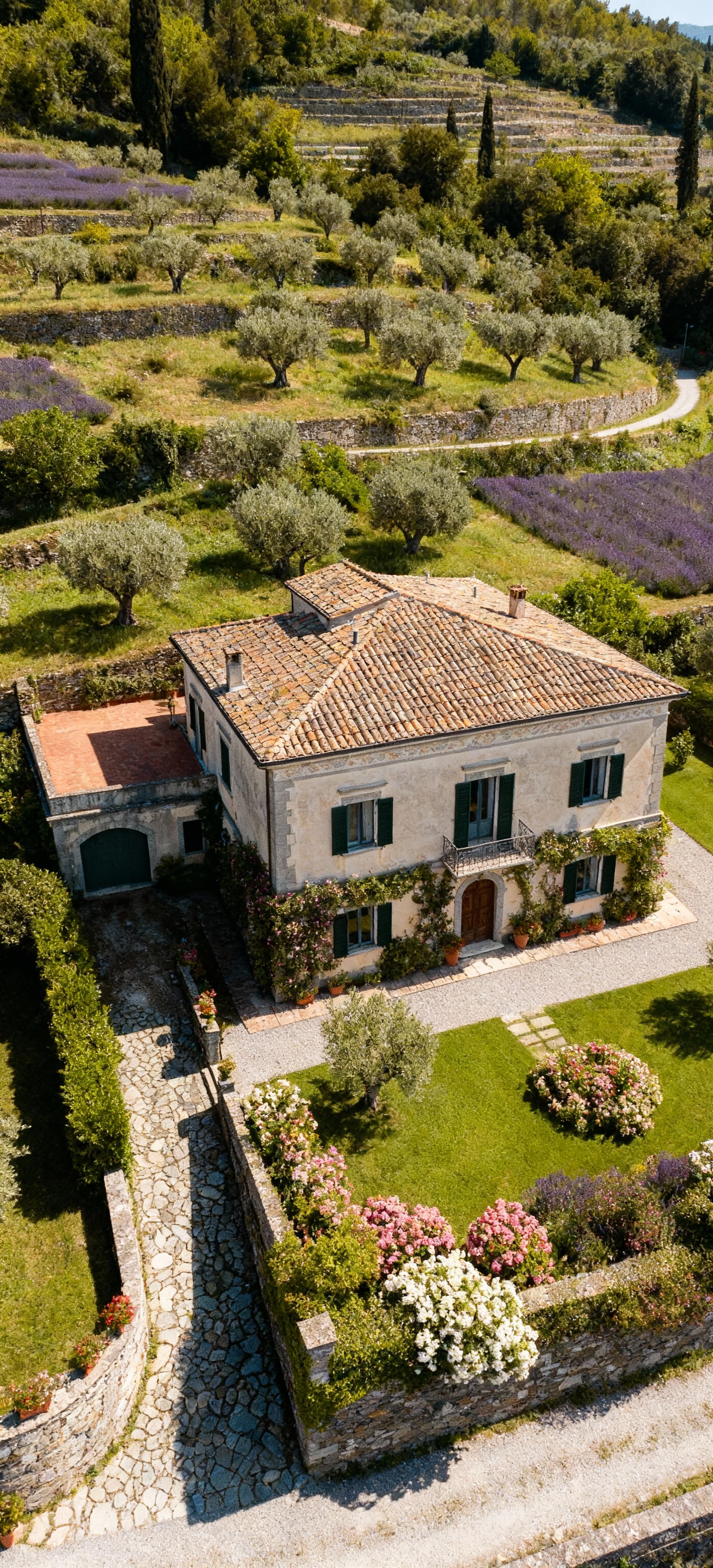 Apartments for sale in La Spezia, Campagna area, featuring stunning views and a serene atmosphere in picturesque Liguria.