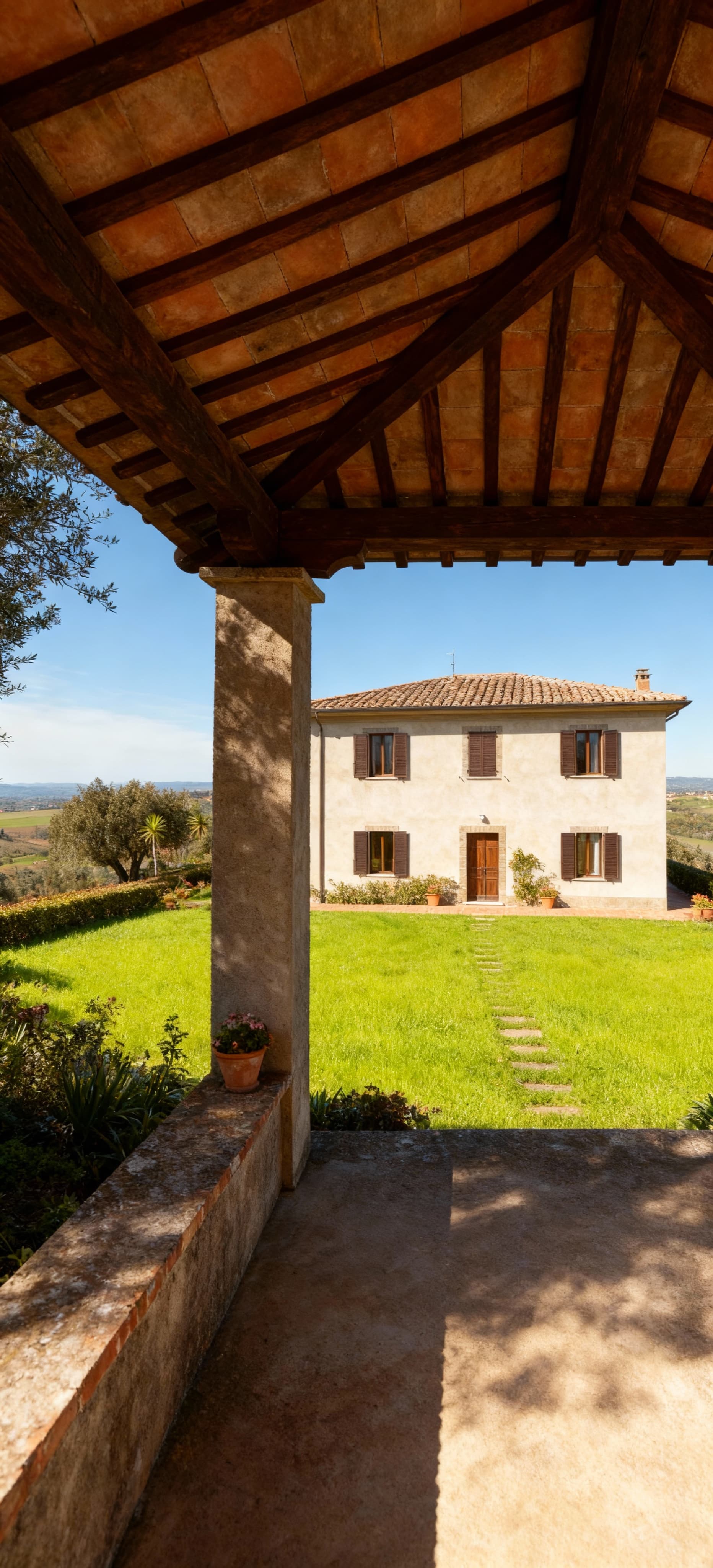 Independent homes for sale in Viterbo's countryside, featuring spacious gardens and scenic rural views, perfect for a serene lifestyle.
