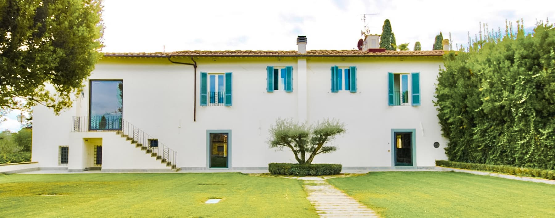 Villa esclusiva collinare a Firenze con giardino ampio
