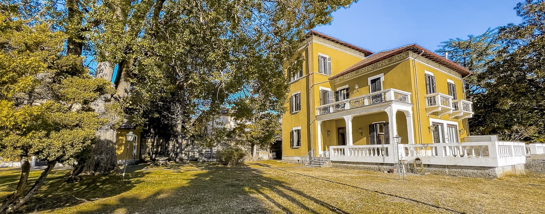 Villa storica con vista sul Lago Maggiore a Maccagno
