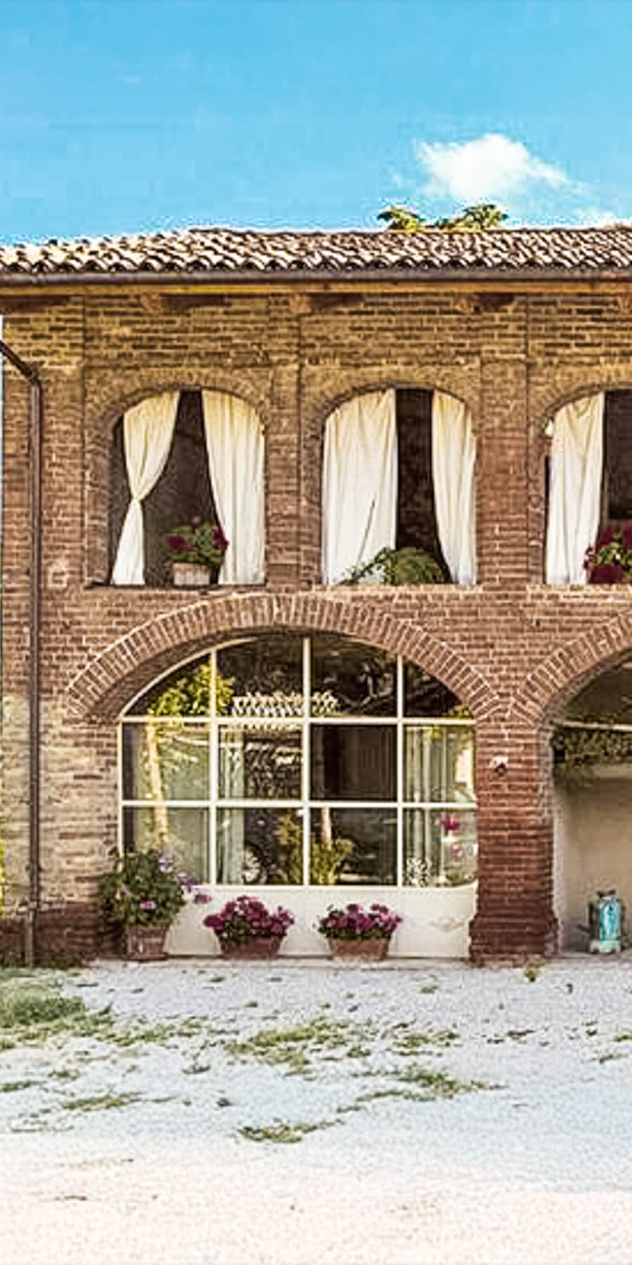 Casale esclusivo nelle Langhe a Dogliani, vista mozzafiato