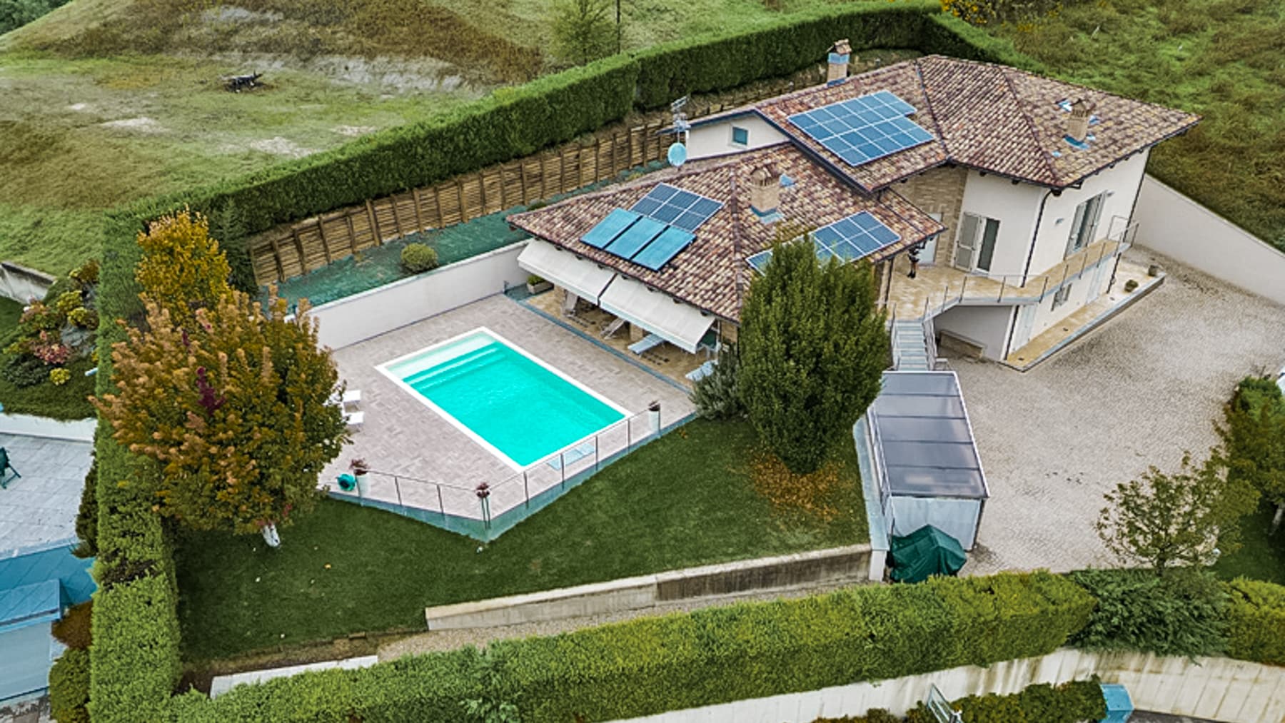 Villa esclusiva a Corneliano d'Alba, Piemonte
