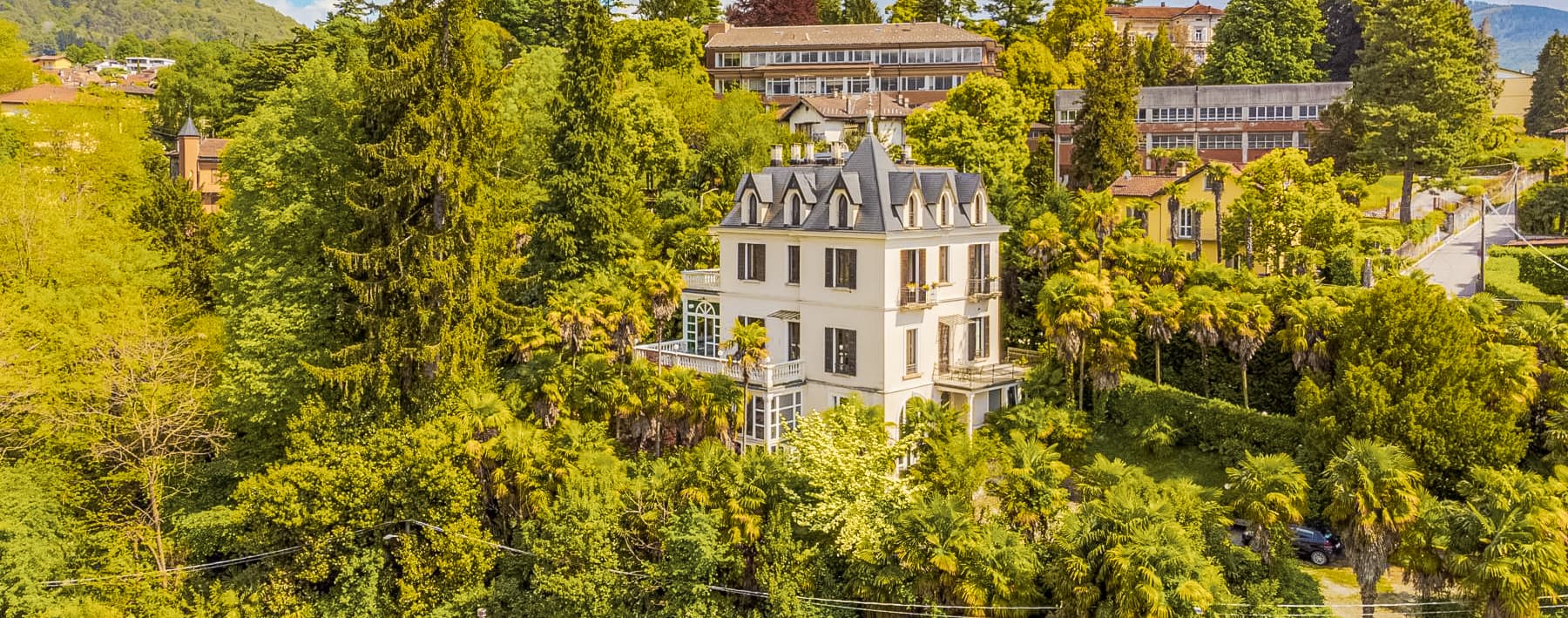 Villa storica con vista Lago Maggiore a Luino