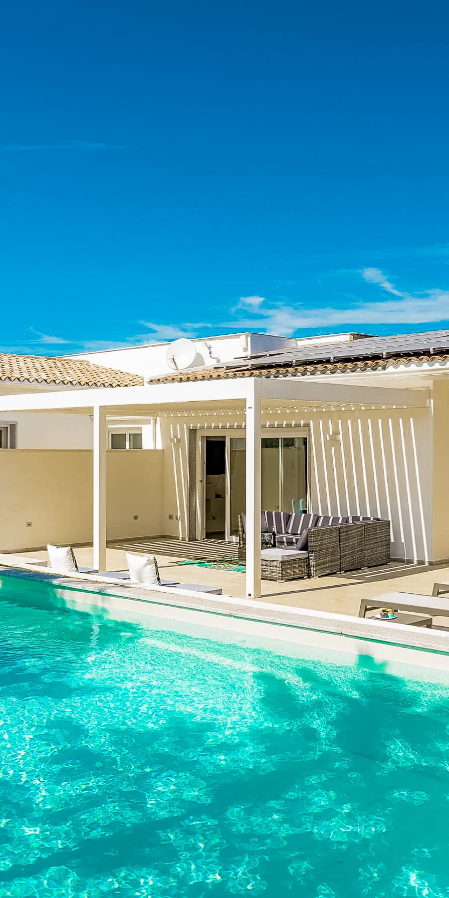 Villa con piscina a Rena Majore, Sardegna