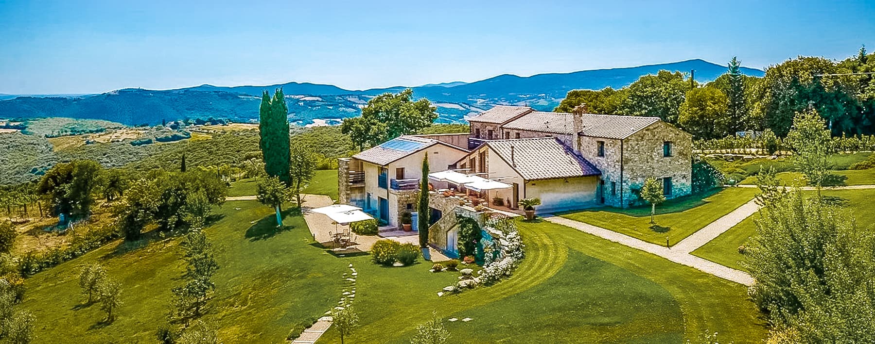 Villa panoramica a Cinigiano, cuore della Toscana