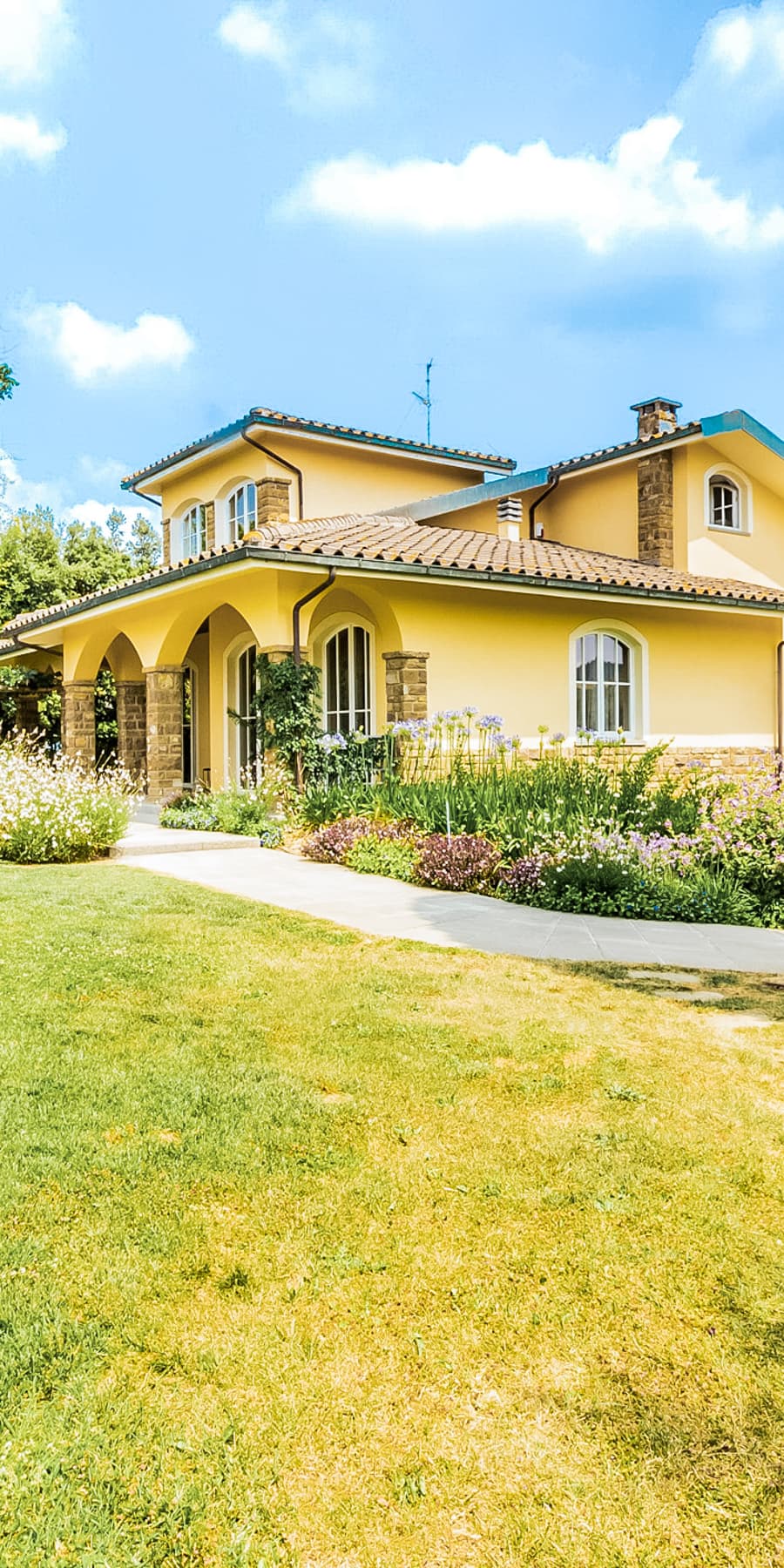 Villa esclusiva tra le colline di Montaione, Toscana