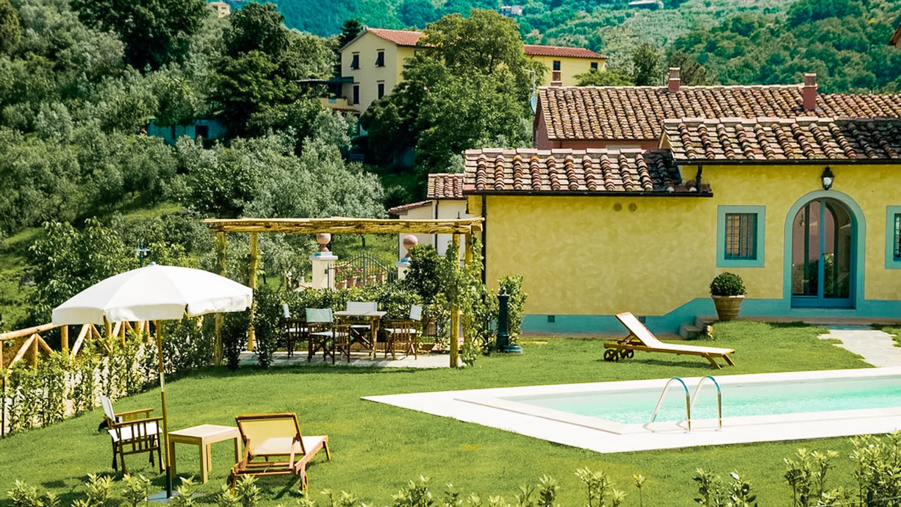 Casale esclusivo nel cuore delle colline toscane