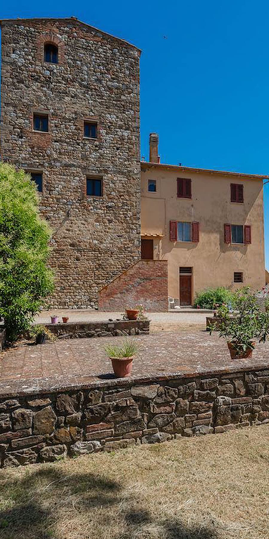 Sprawling Estate in Gambassi Terme, Tuscany