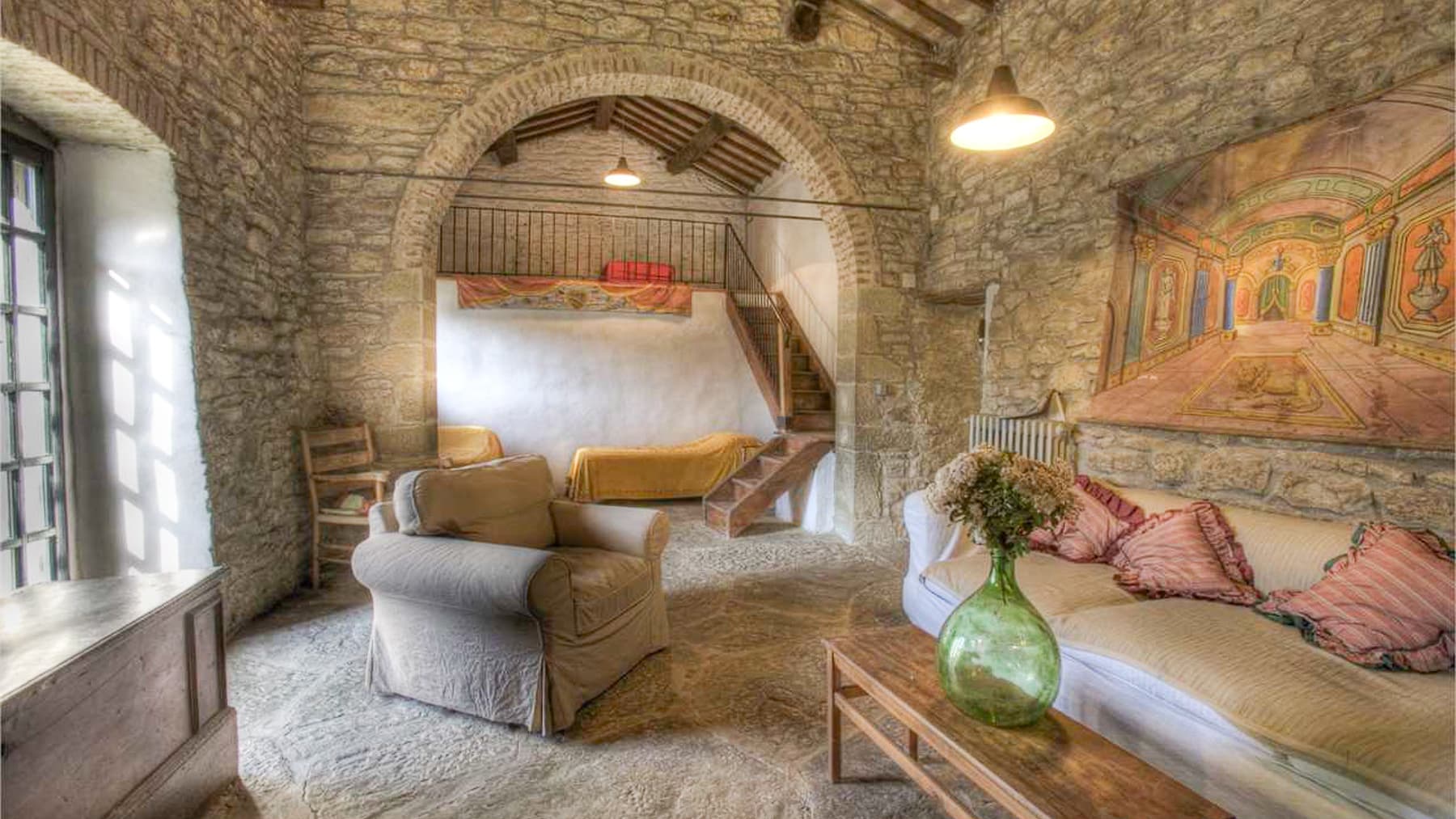 Casale toscano con piscina a Cortona, oasi di tranquillità