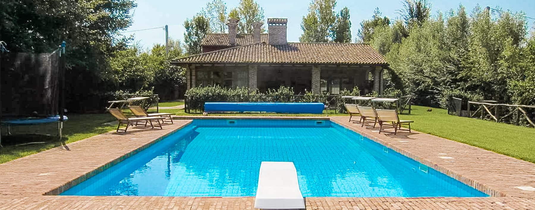 Villa con Piscina e Parco a Noale, Vicino a Venezia
