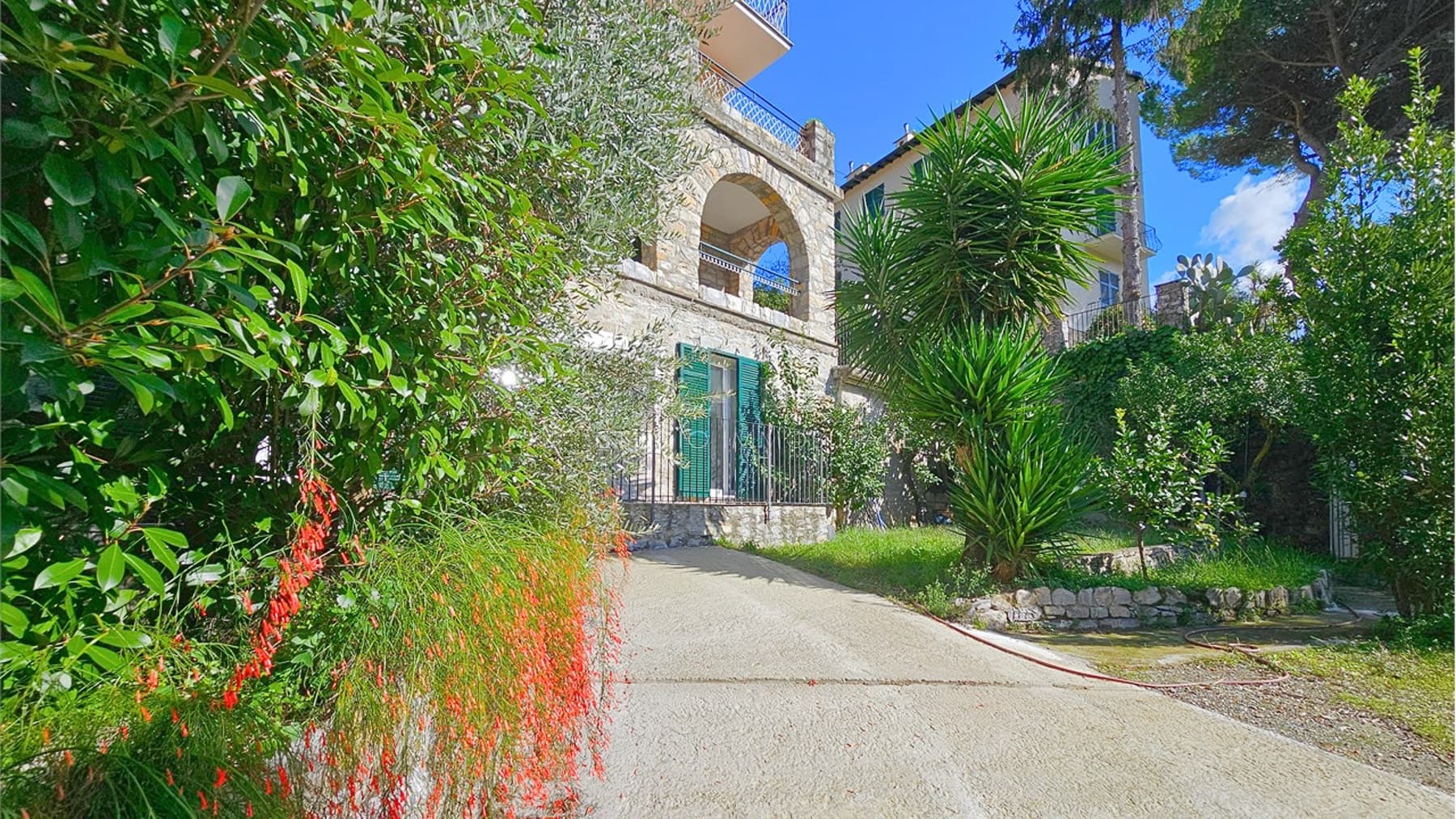 Villa a Rapallo, vicino al mare e al borgo di San Michele