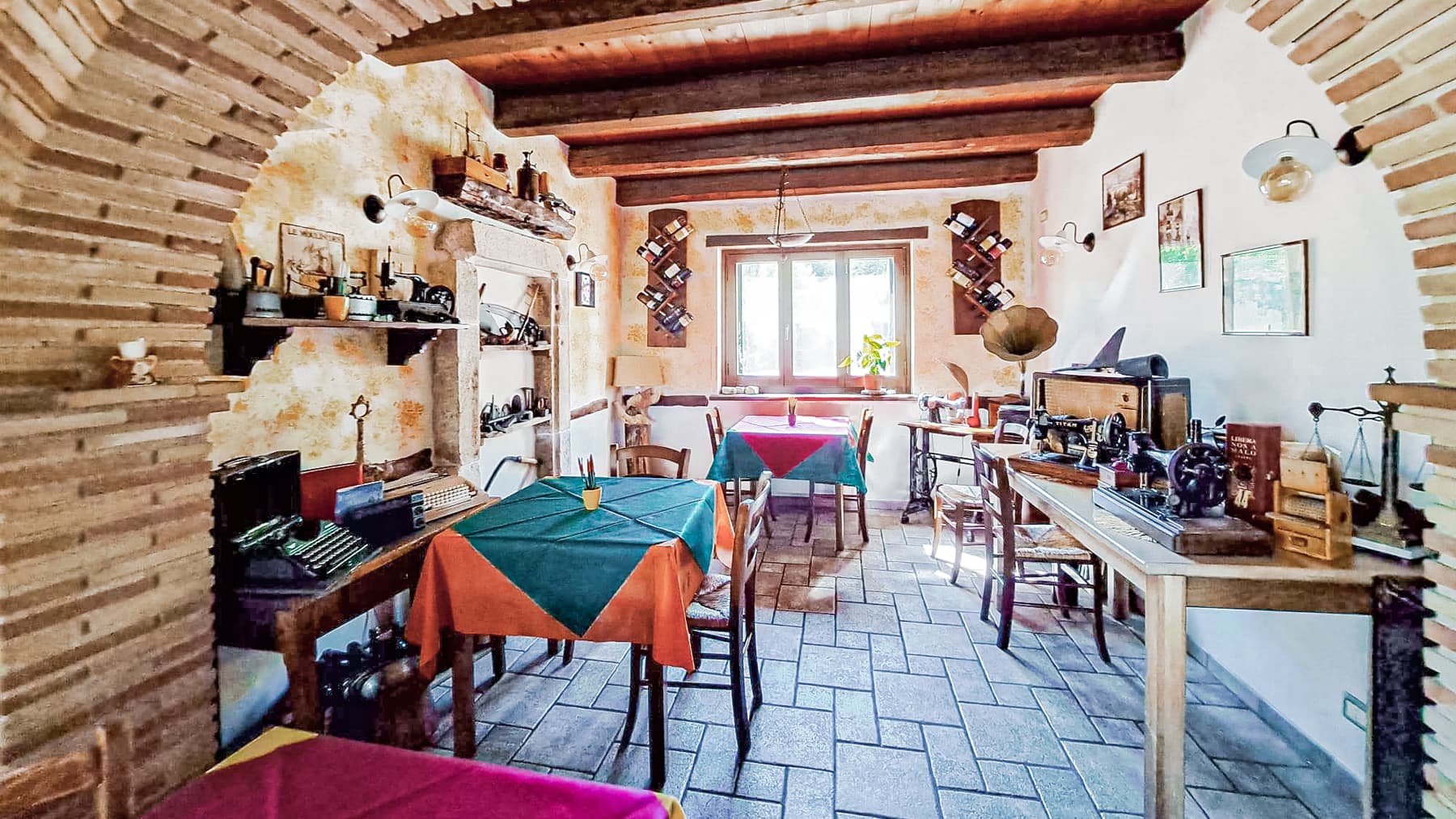 Rustic Country House with Pool in Cascia, Umbria