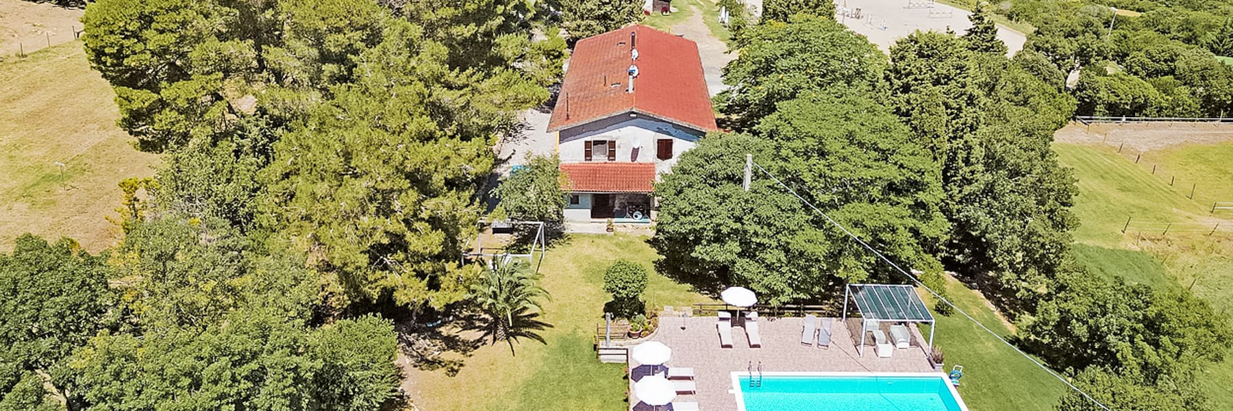 Casale panoramico in Toscana, Riparbella