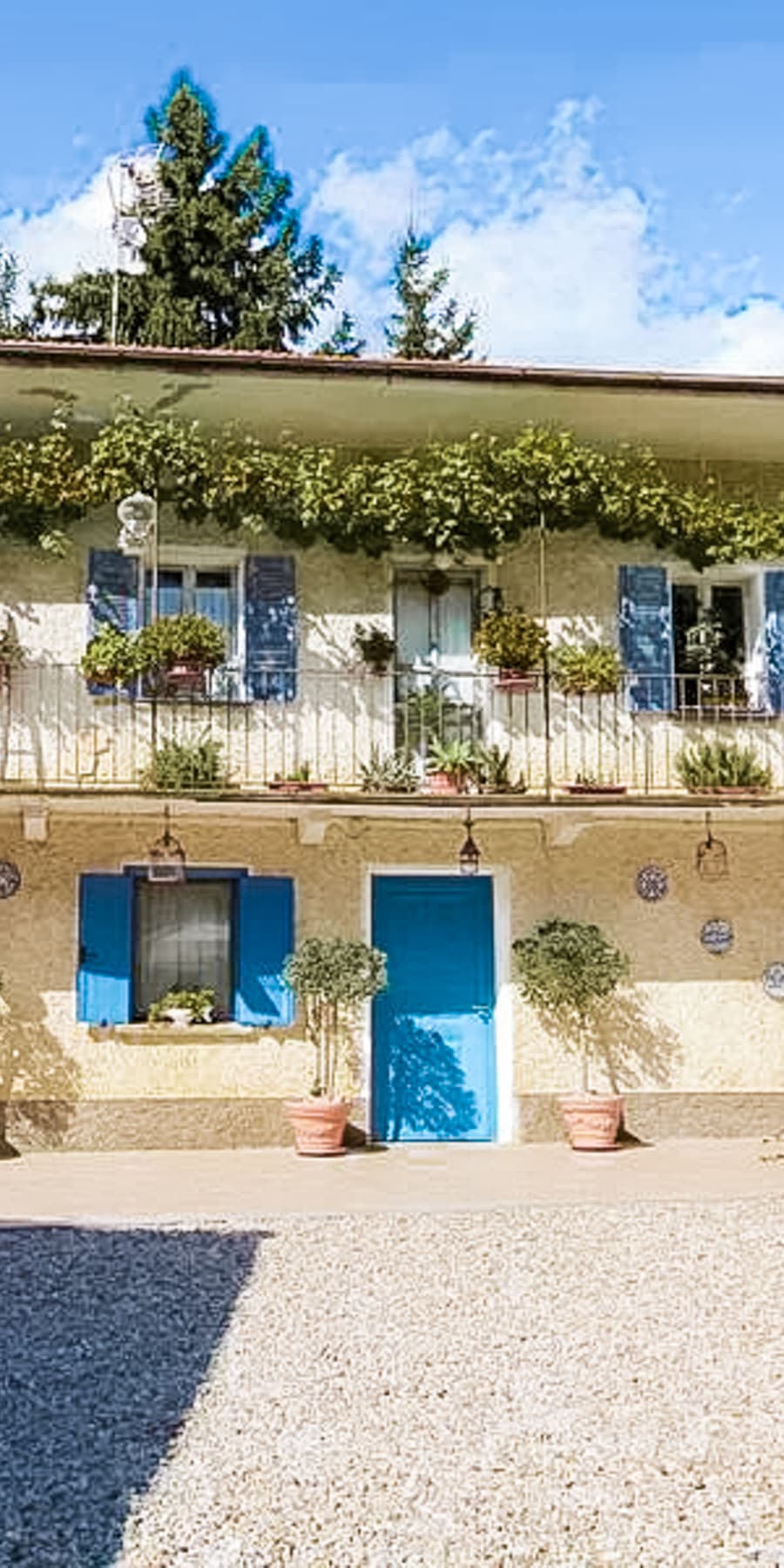 Casale nelle Langhe: Oasi di Pace e Natura a Feisoglio