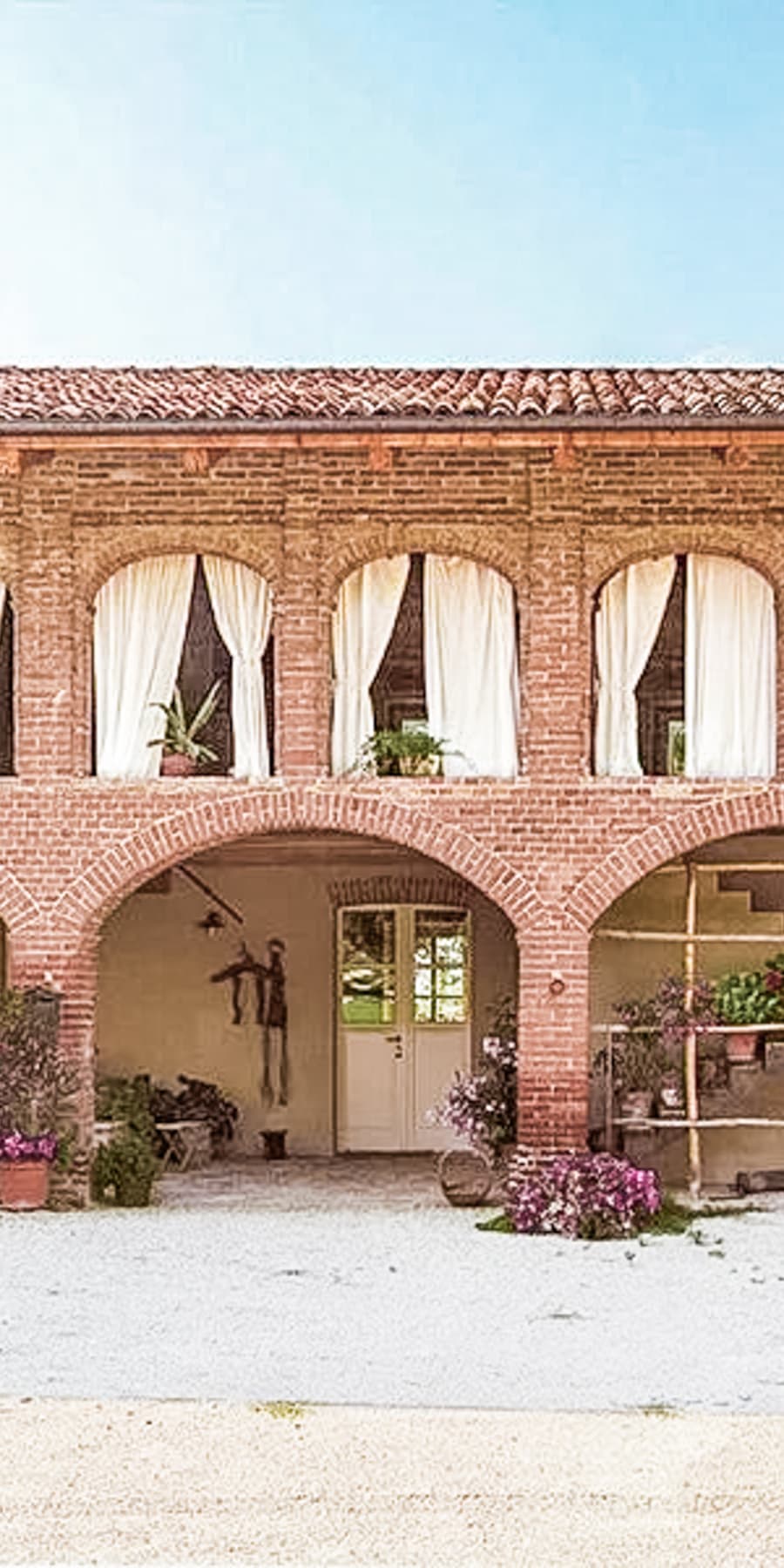 Casale esclusivo nelle Langhe, Dogliani, con vigneto e piscina
