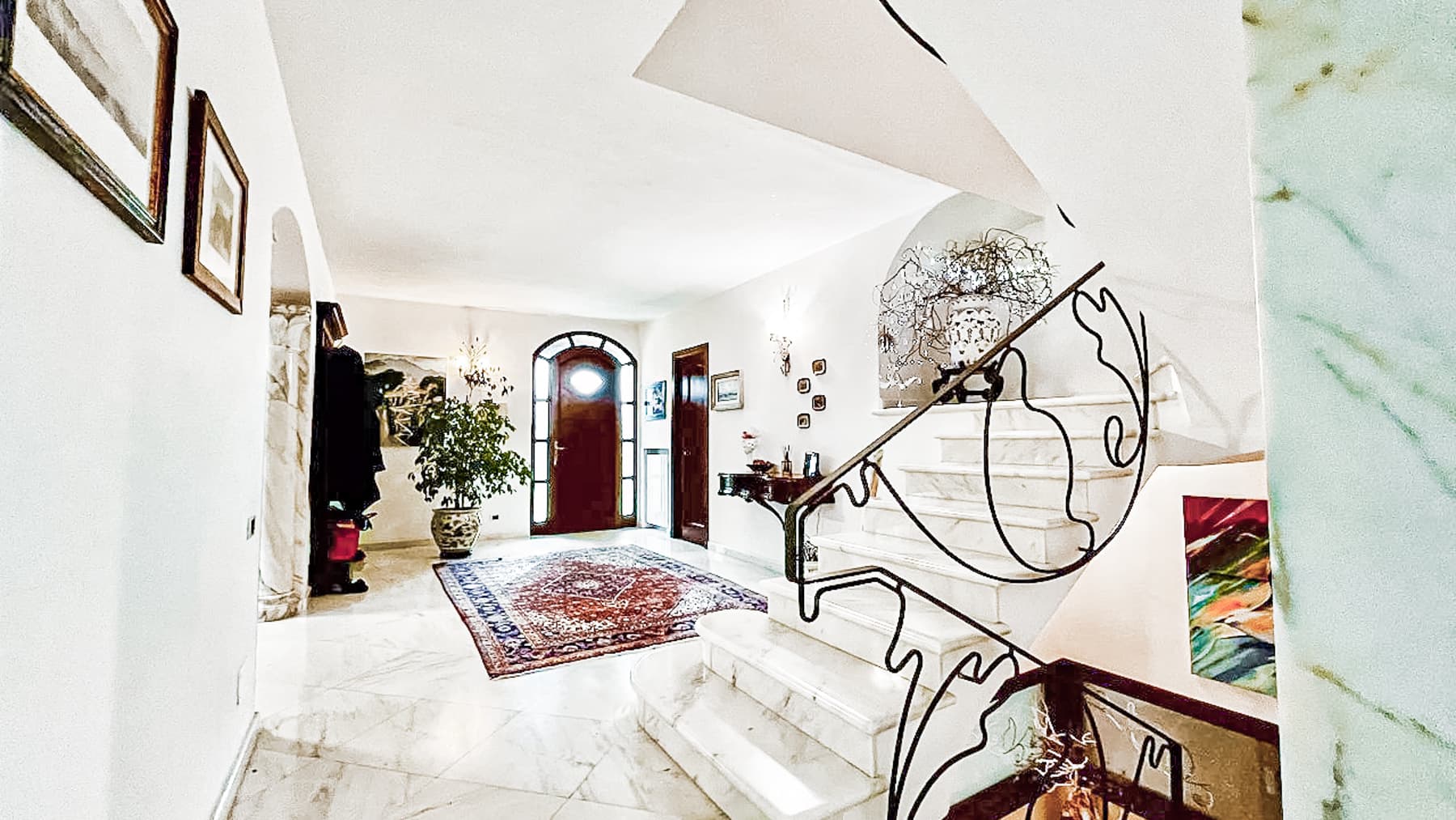 Elegant Villa in Luni, Liguria