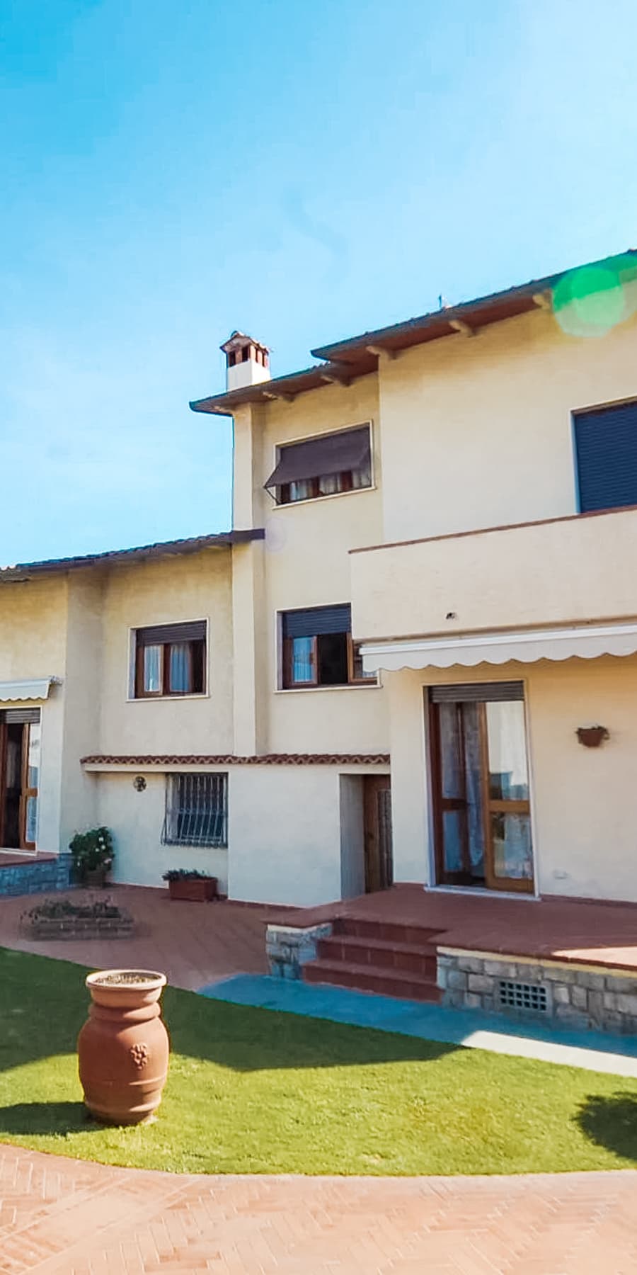 Villa con giardino a Pietrasanta, Versilia