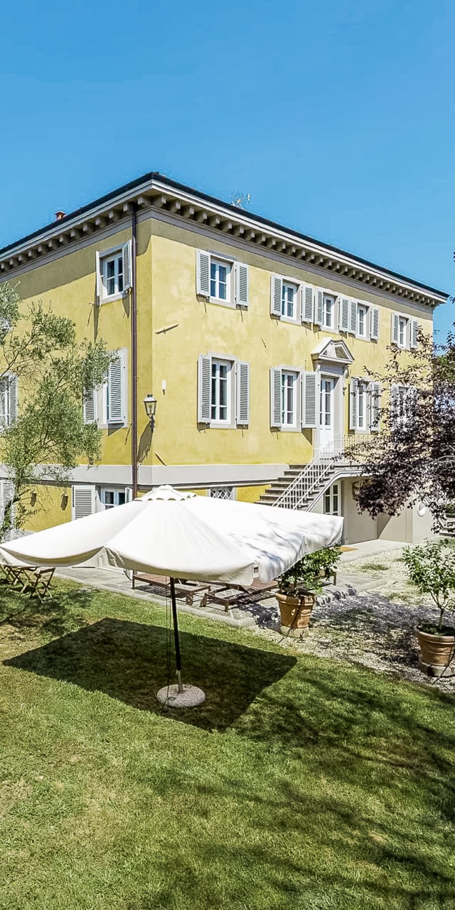 Villa esclusiva a Capannori, nel cuore della Toscana