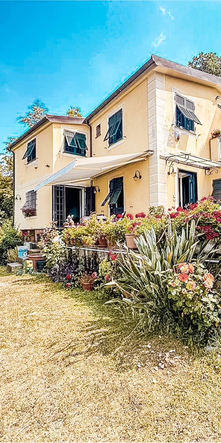 Villa indipendente a Rapallo con giardino e vista mare