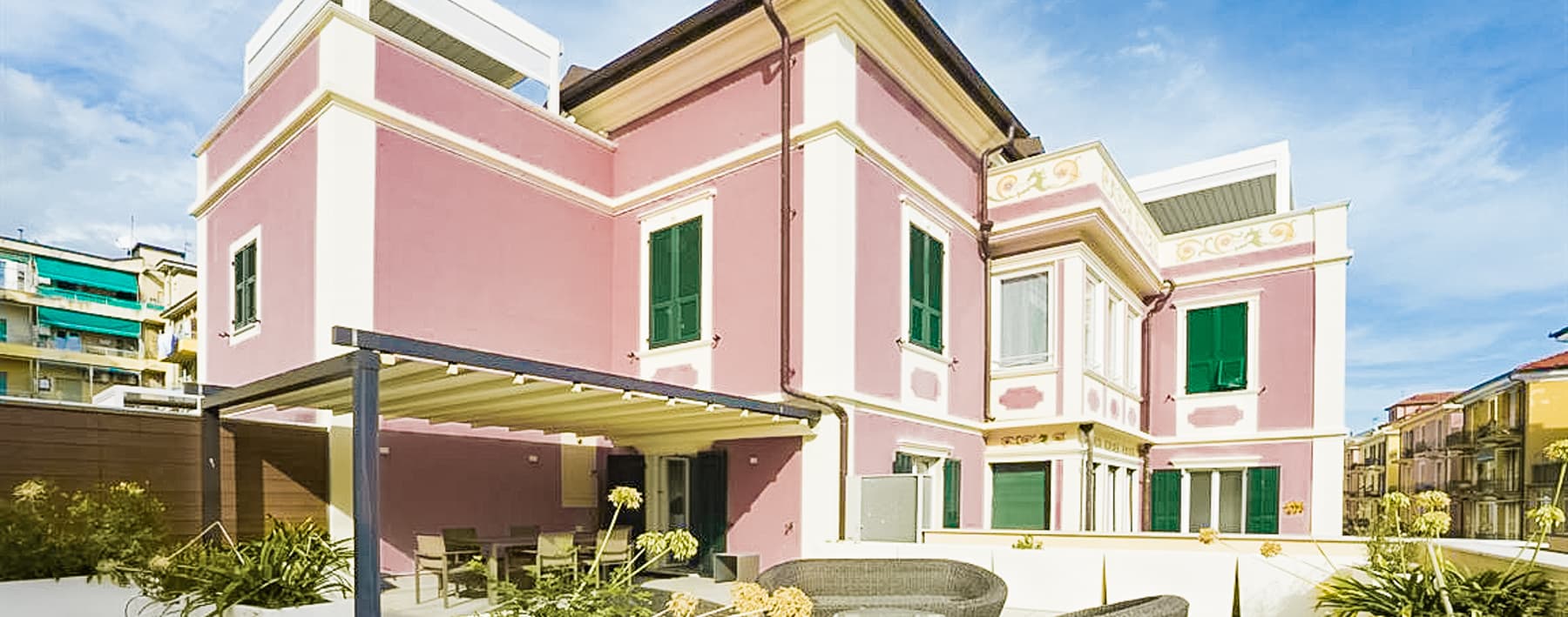 Appartamento ristrutturato con terrazzo ad Alassio