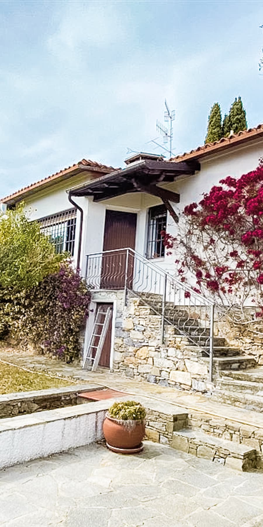 Villa con Vista Mare e Giardino ad Alassio