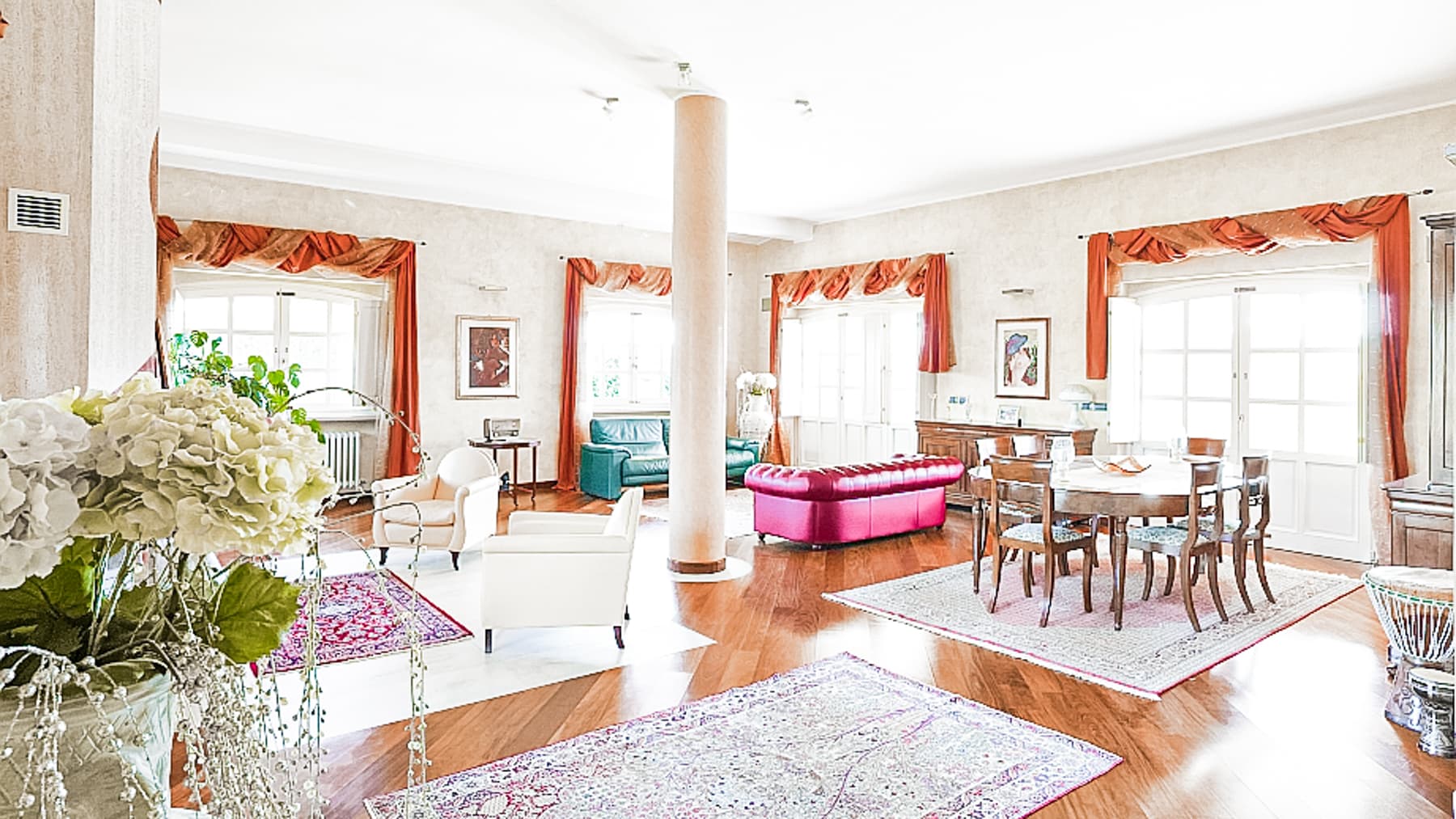 Villa esclusiva con giardino e piscina a Oratino