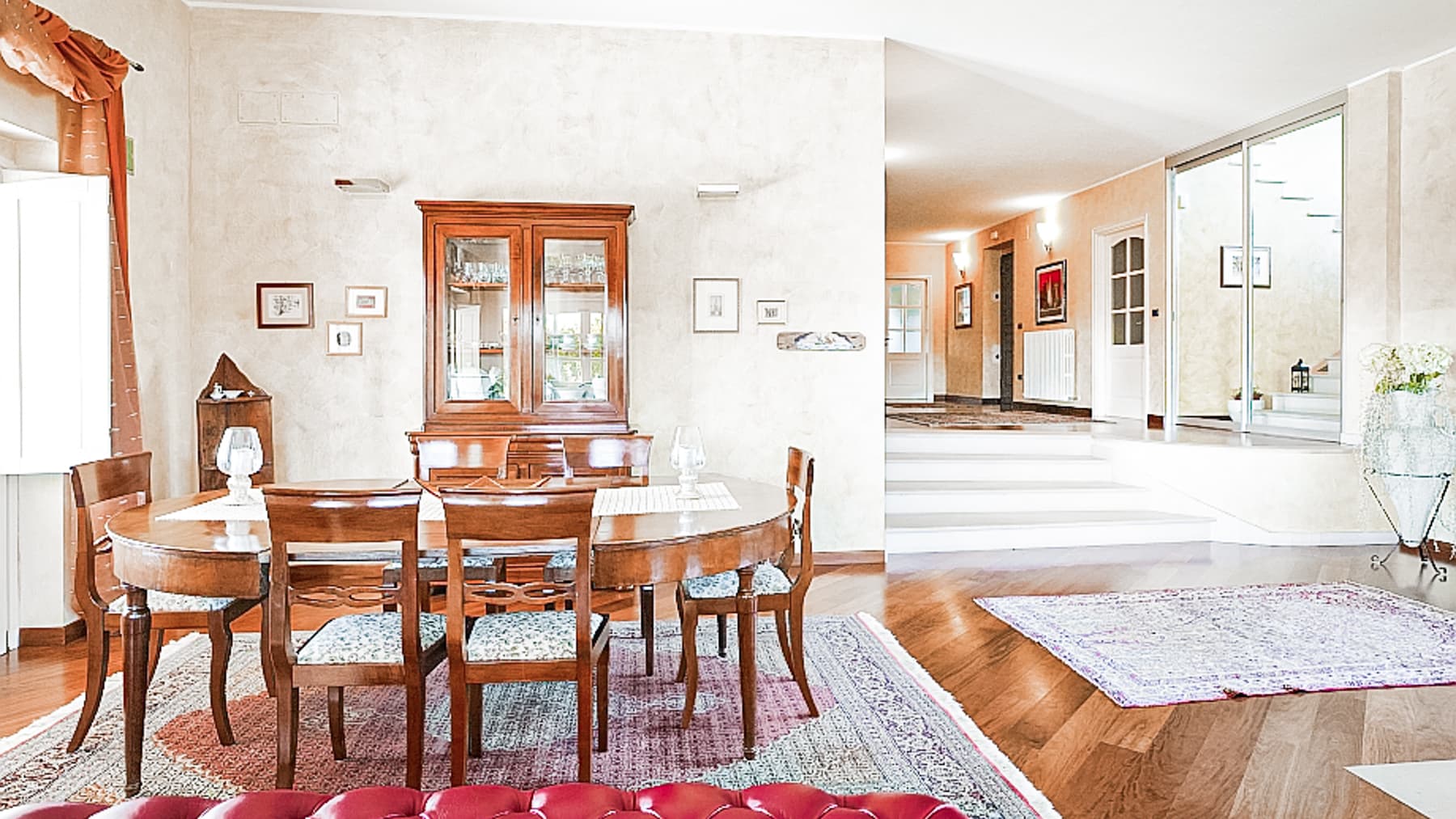 Villa esclusiva con giardino e piscina a Oratino
