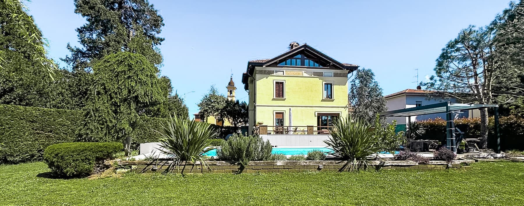 Villa elegante in vendita a Morazzone