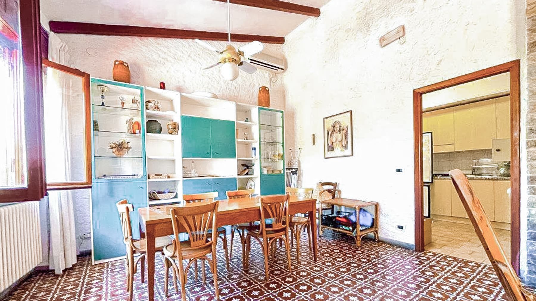 Villa a Pietrasanta, vicino al mare, in Versilia