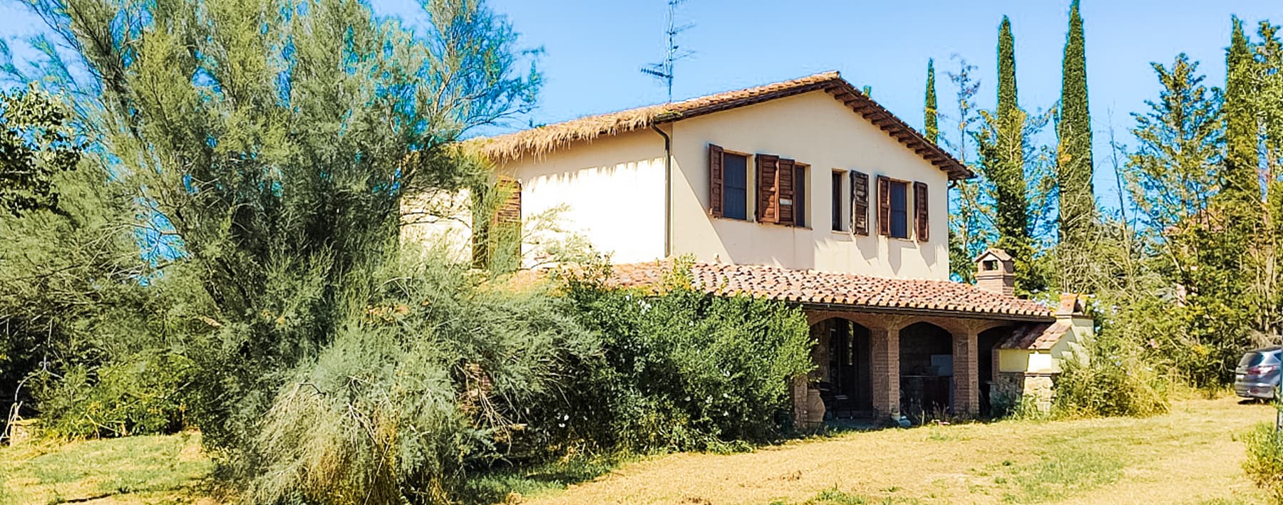 Casale in Maremma Toscana con ampio giardino a Gavorrano