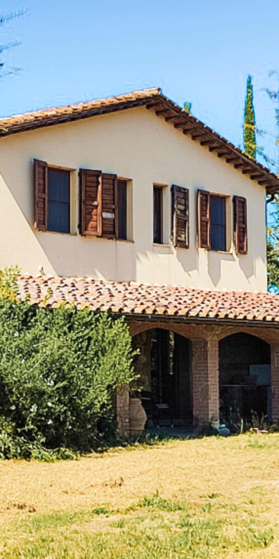 Casale in Maremma Toscana con ampio giardino a Gavorrano