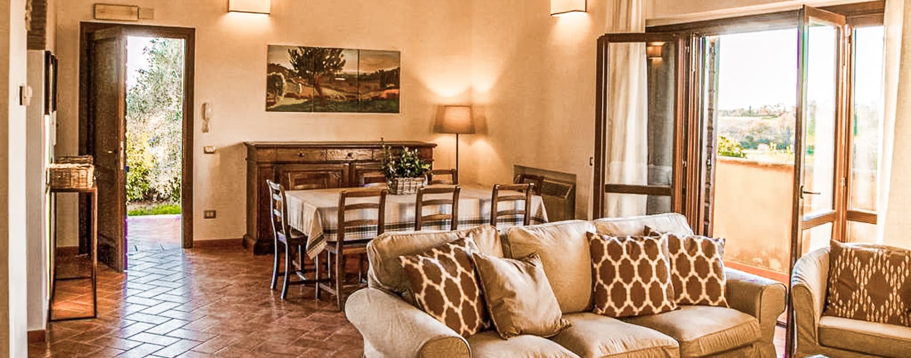 Villa con ampio terreno a Montalto di Castro