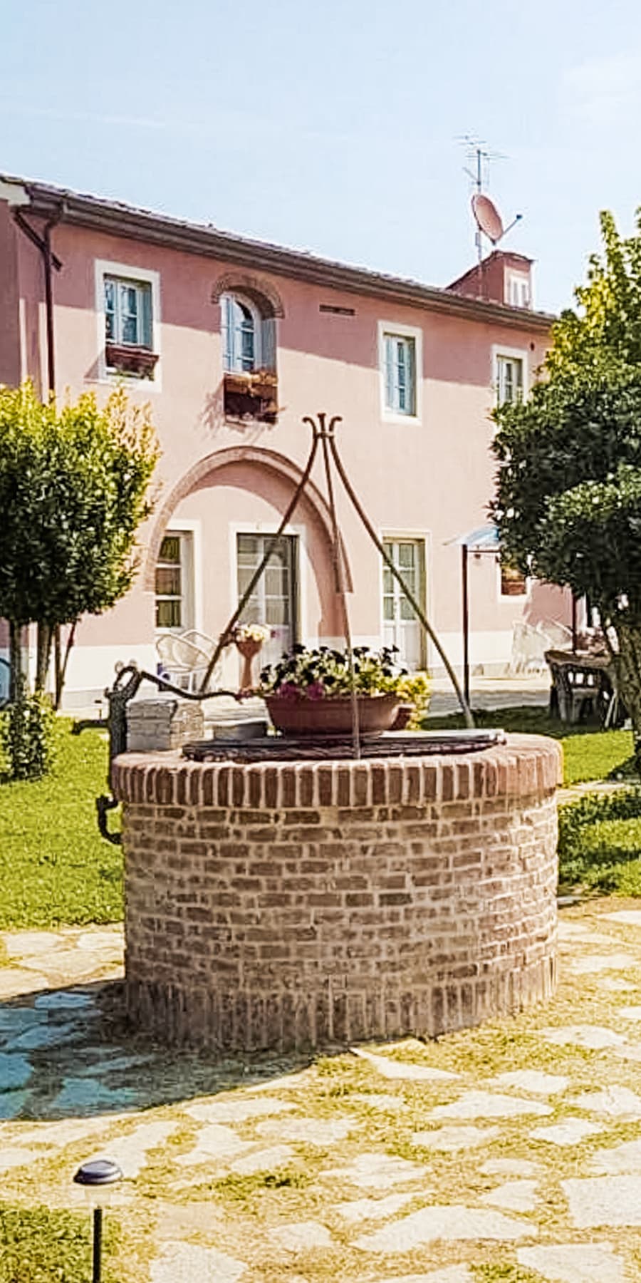Casale con Parco e Piscina nel Cuore della Toscana