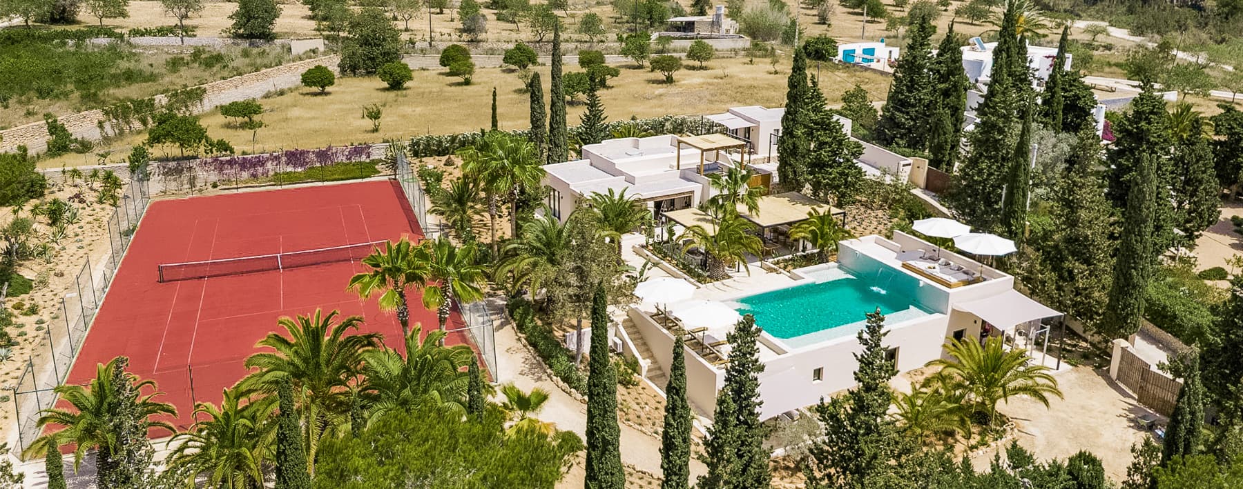 Villa esclusiva vista mare con piscina a Cala Jondal, Ibiza