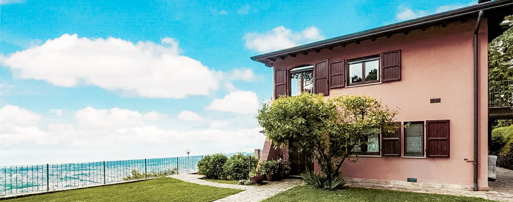 Villa panoramica a Massa, Toscana, vicino al mare