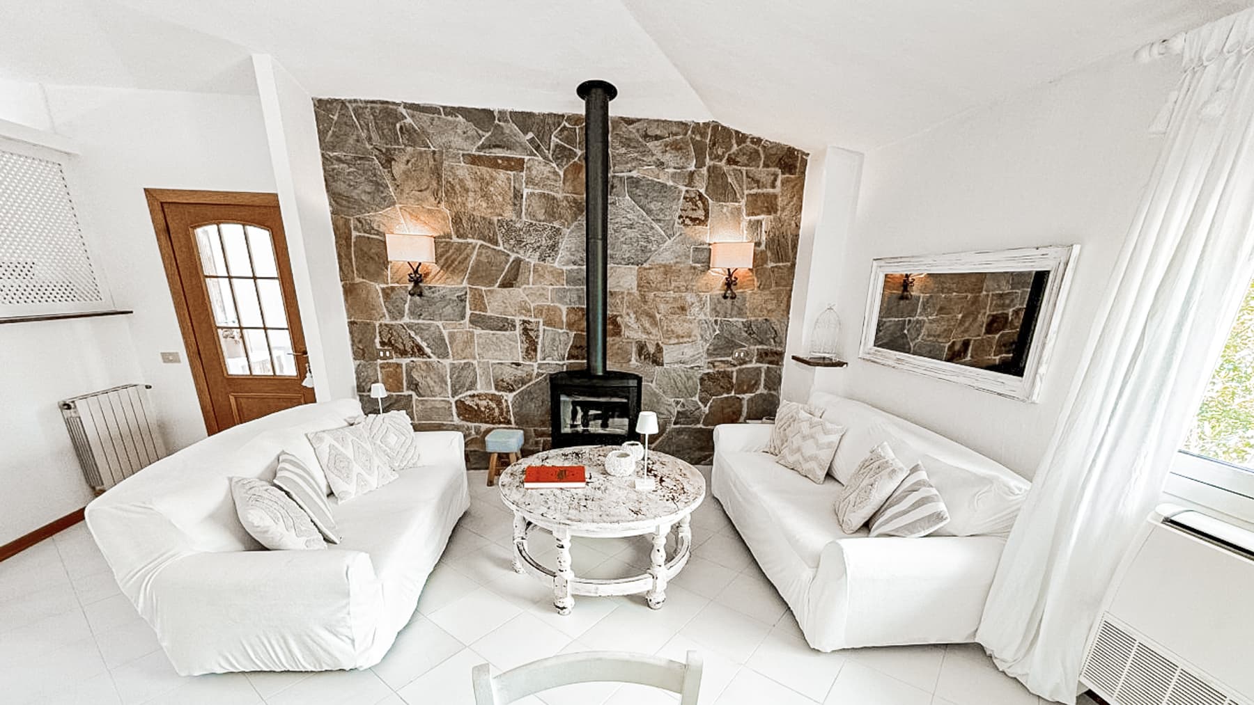 Villa immersa nel verde di Arzachena, vicino Porto Cervo