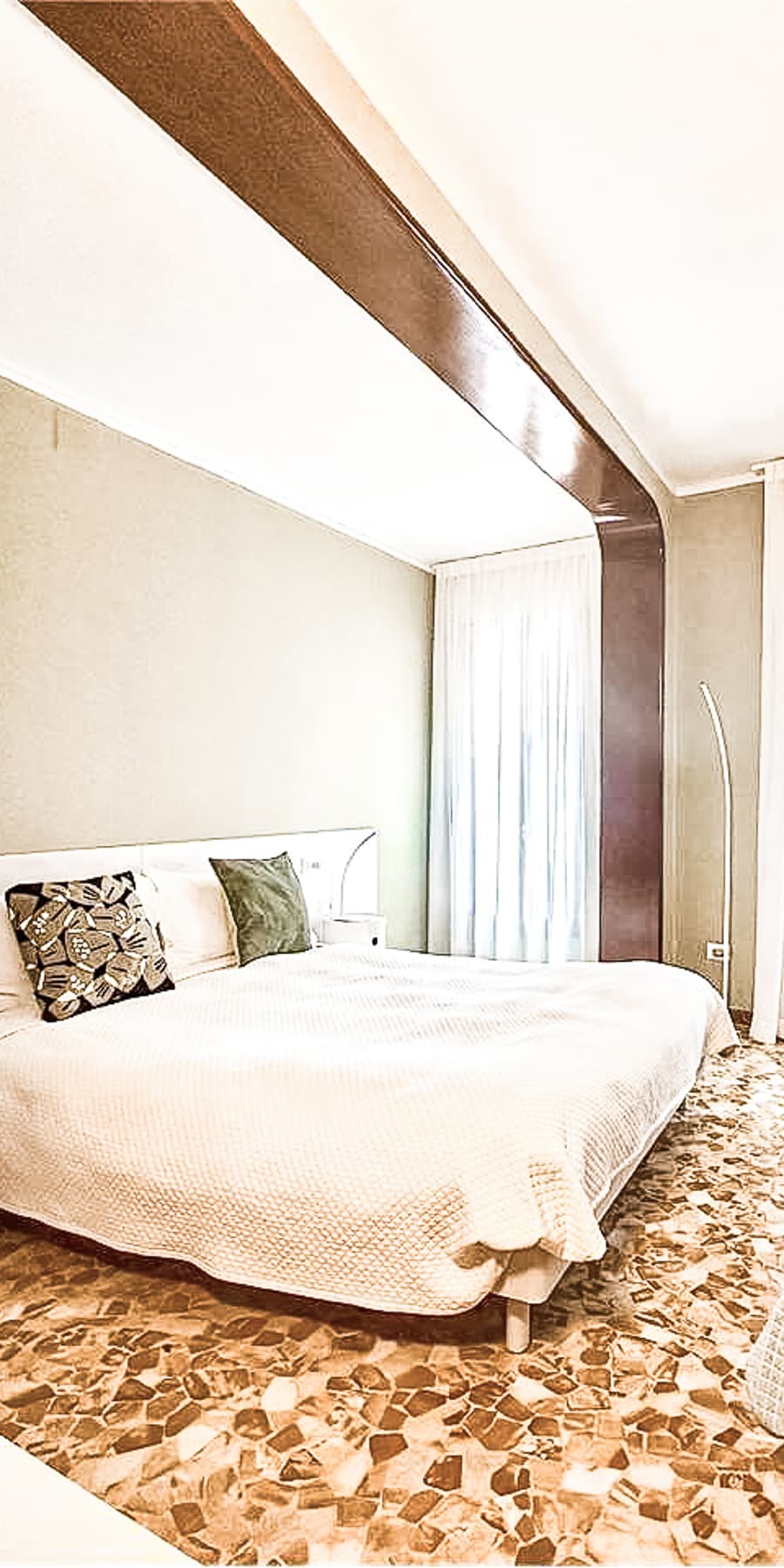 Appartamento luminoso a Venezia, vista canale