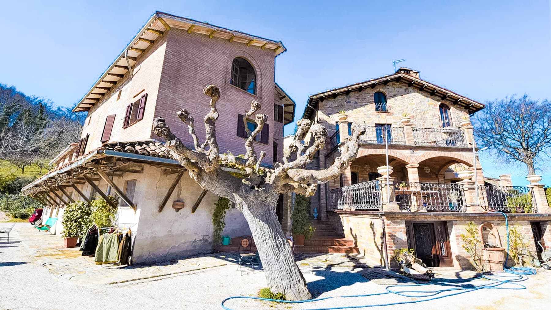 Tenuta in Montefortino, Marche Retreat