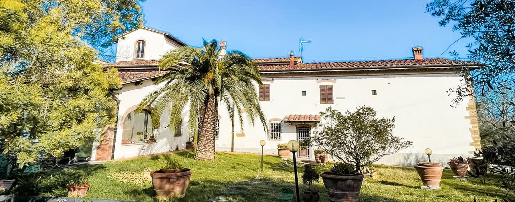 Villa panoramica con parco e piscina a Lastra a Signa