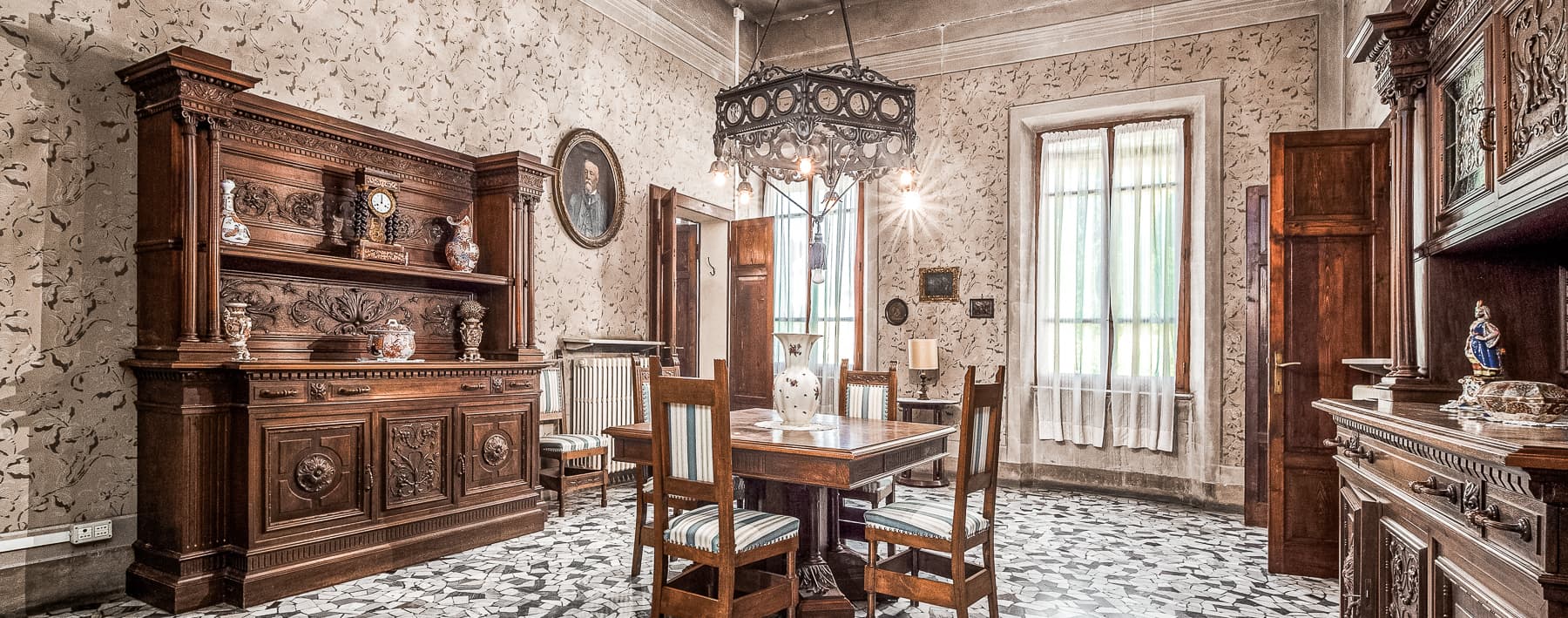 Palazzo storico con parco privato a Reggio Emilia