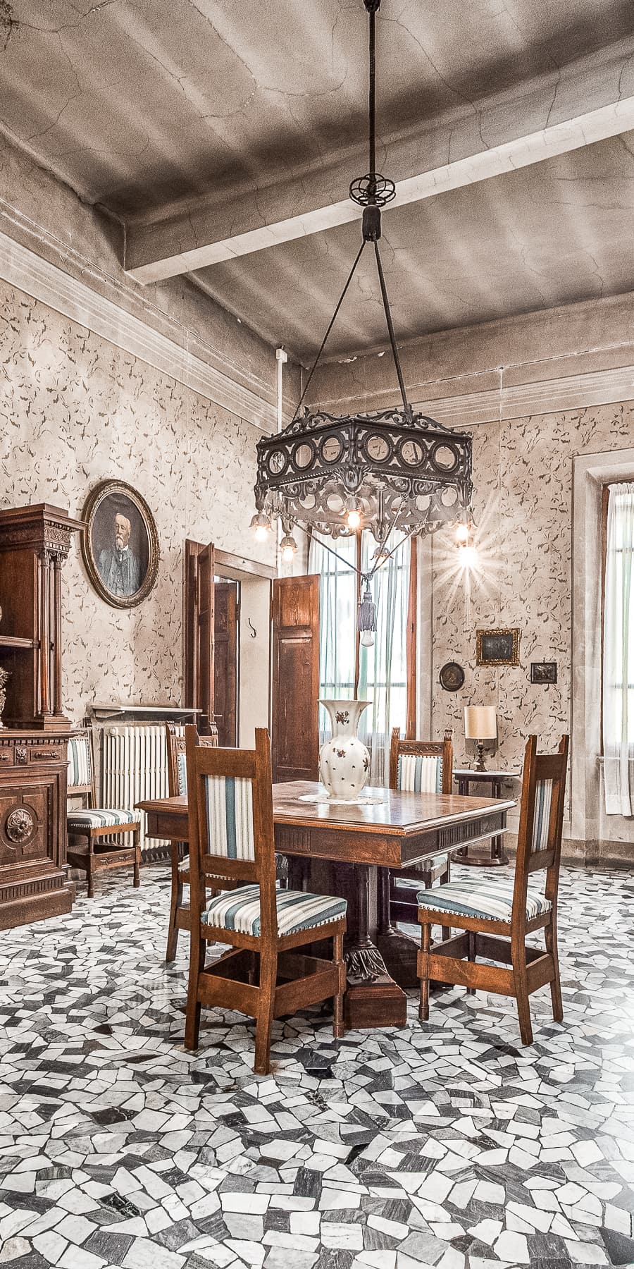 Palazzo storico con parco privato a Reggio Emilia