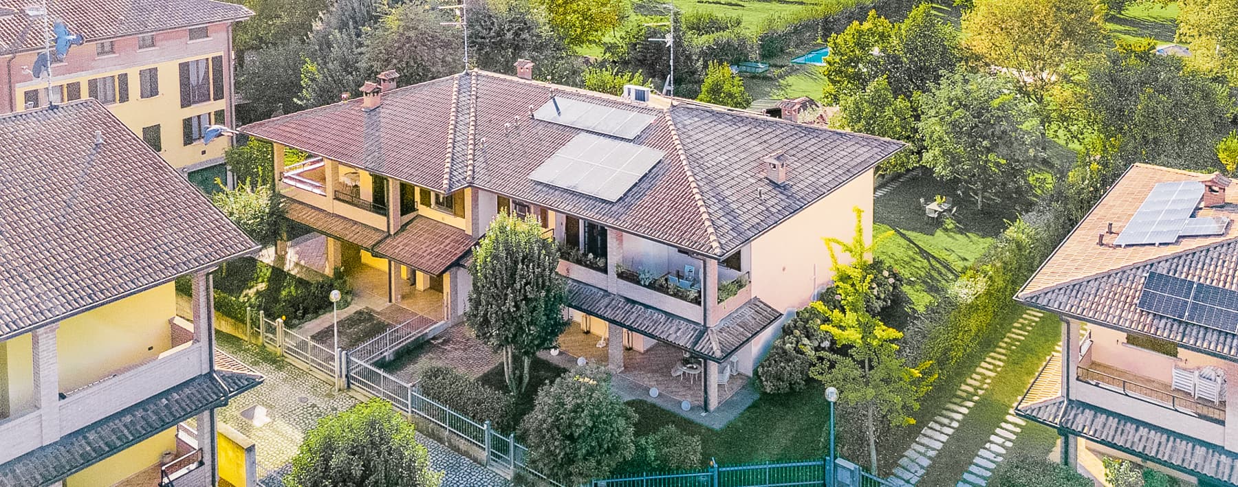 Villa spaziosa a Rivalta, Reggio nell'Emilia con piscina